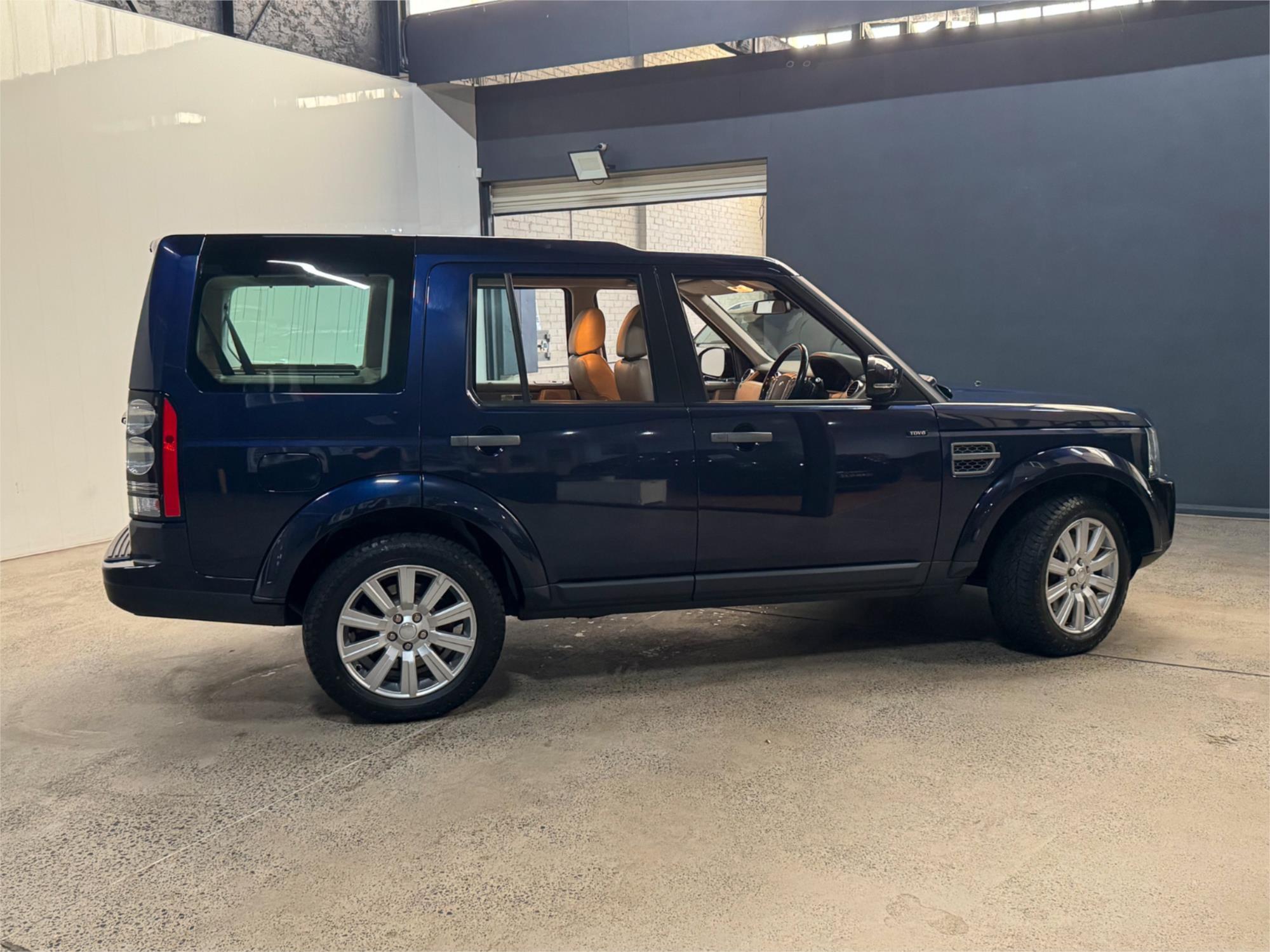 2015 LAND ROVER DISCOVERY MY16 3.0 TDV6 8 SP AUTOMATIC 4D WAGON