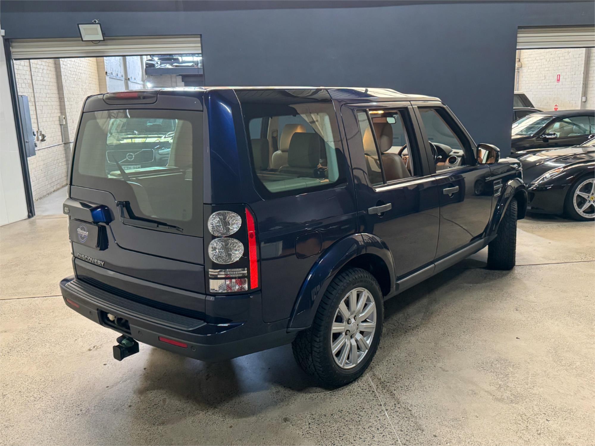 2015 LAND ROVER DISCOVERY MY16 3.0 TDV6 8 SP AUTOMATIC 4D WAGON