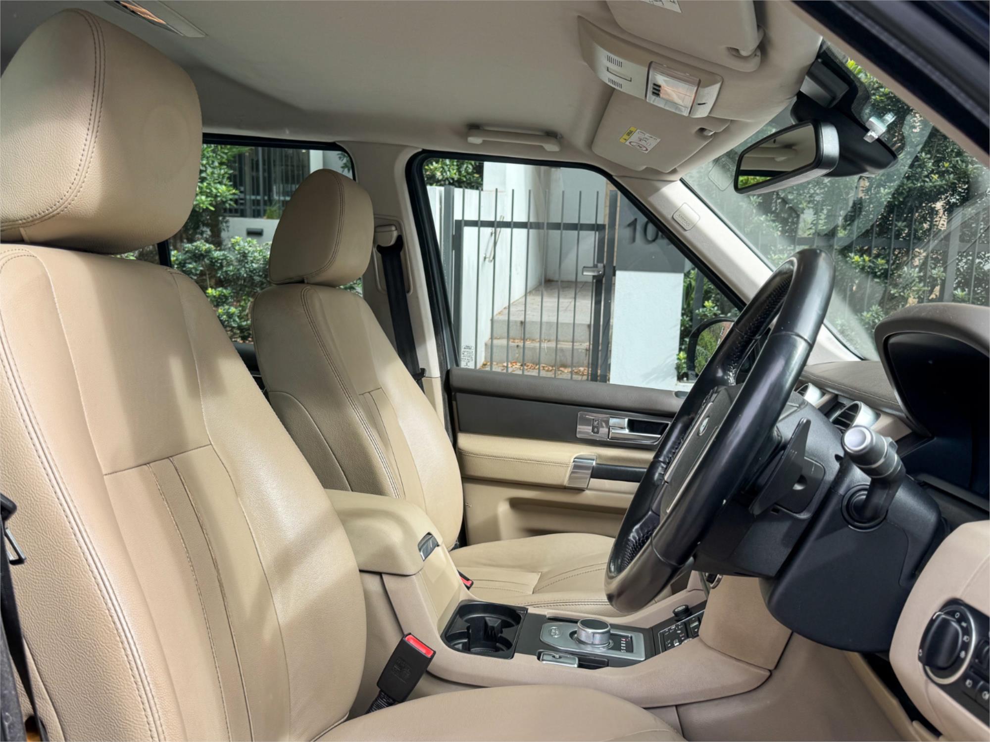 2015 LAND ROVER DISCOVERY MY16 3.0 TDV6 8 SP AUTOMATIC 4D WAGON