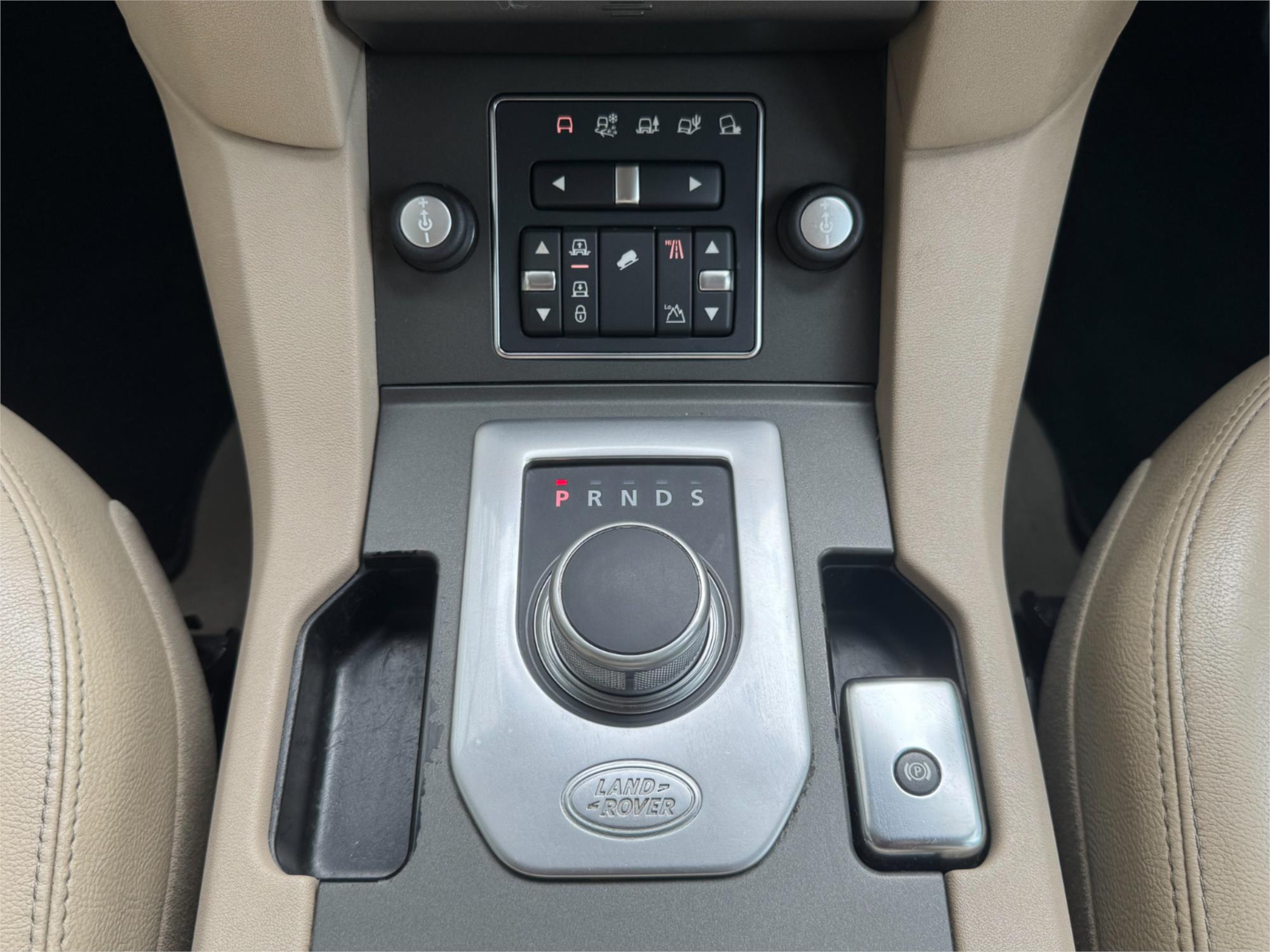 2015 LAND ROVER DISCOVERY MY16 3.0 TDV6 8 SP AUTOMATIC 4D WAGON