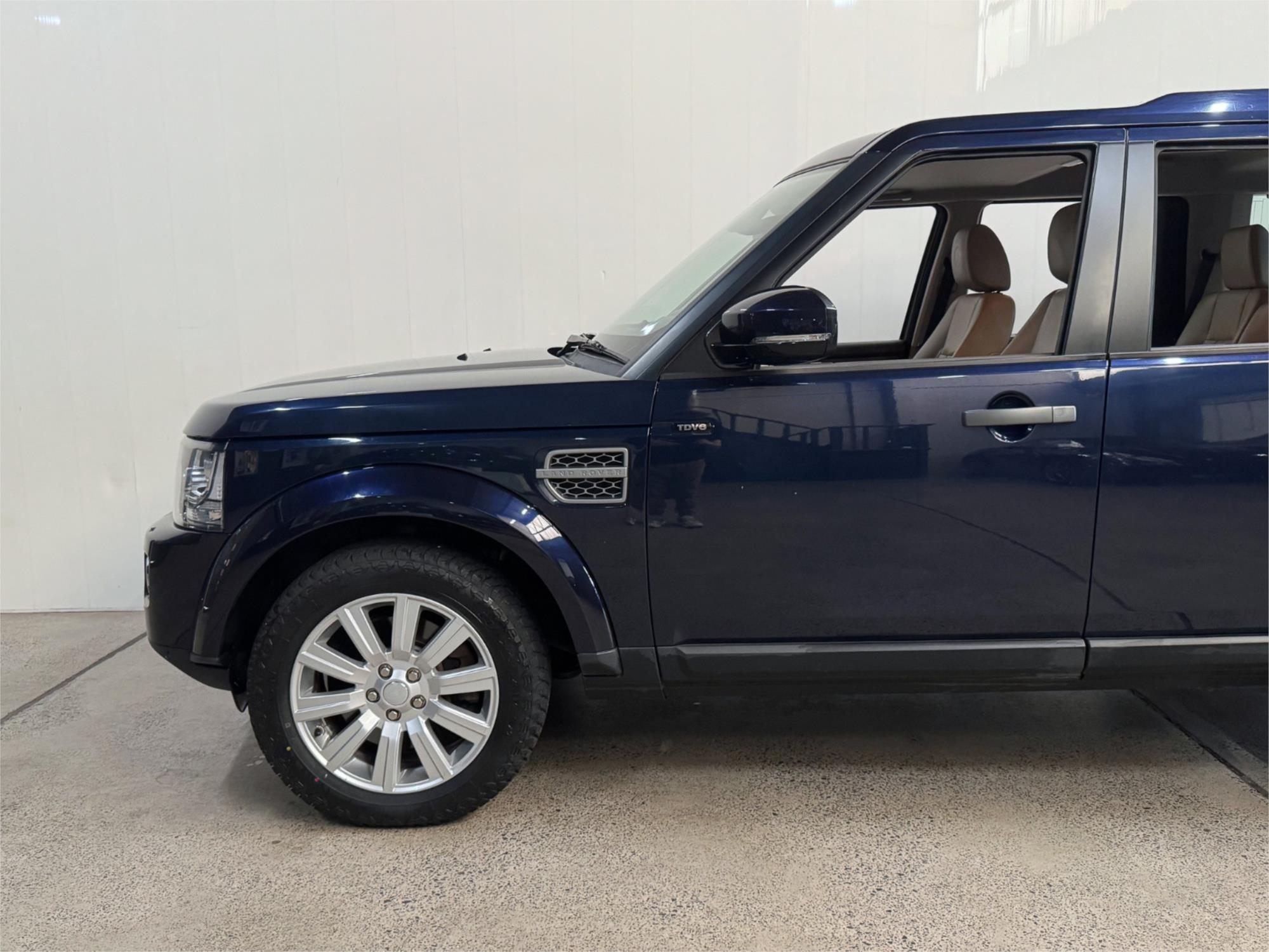 2015 LAND ROVER DISCOVERY MY16 3.0 TDV6 8 SP AUTOMATIC 4D WAGON