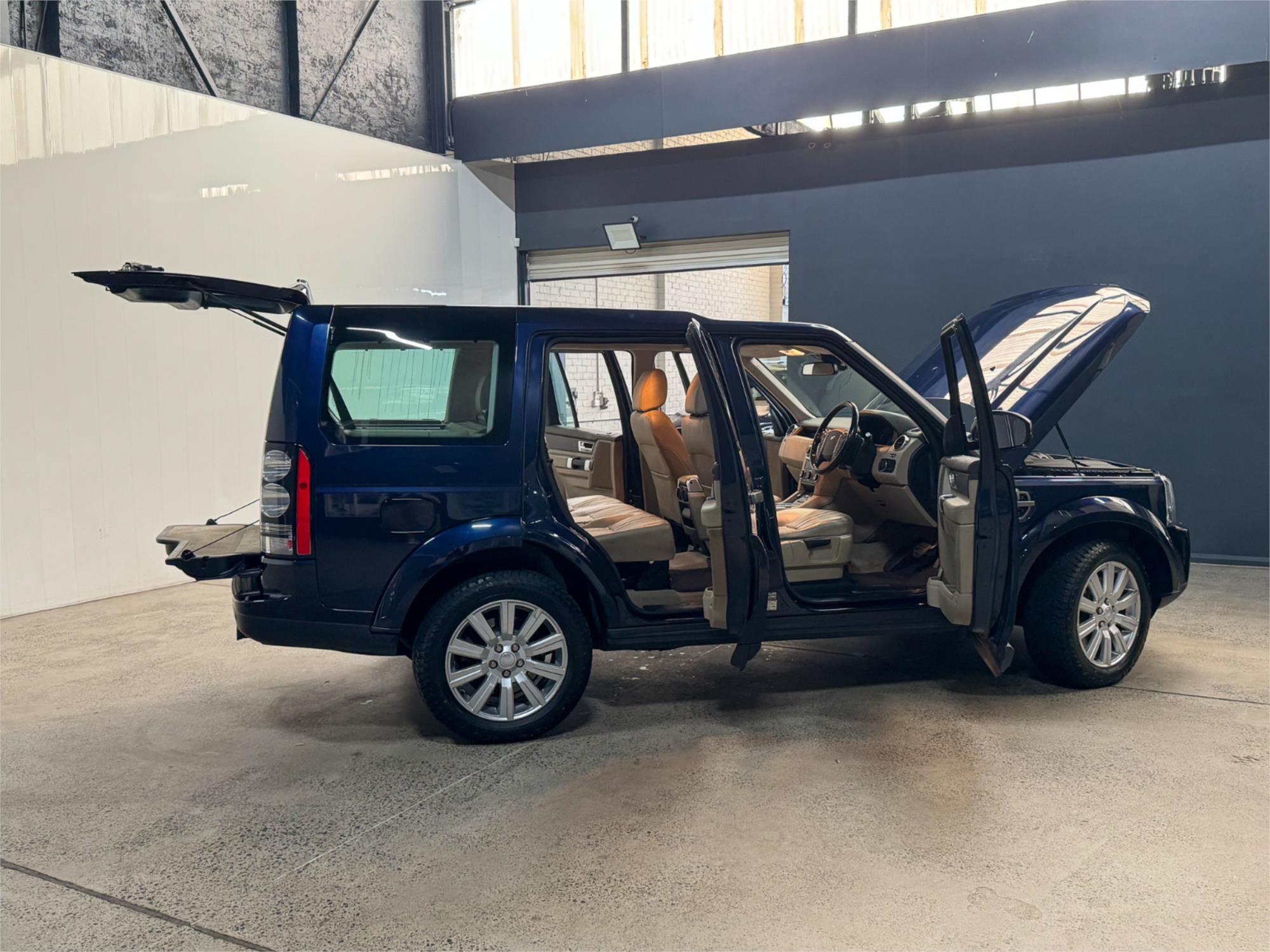 2015 LAND ROVER DISCOVERY MY16 3.0 TDV6 8 SP AUTOMATIC 4D WAGON