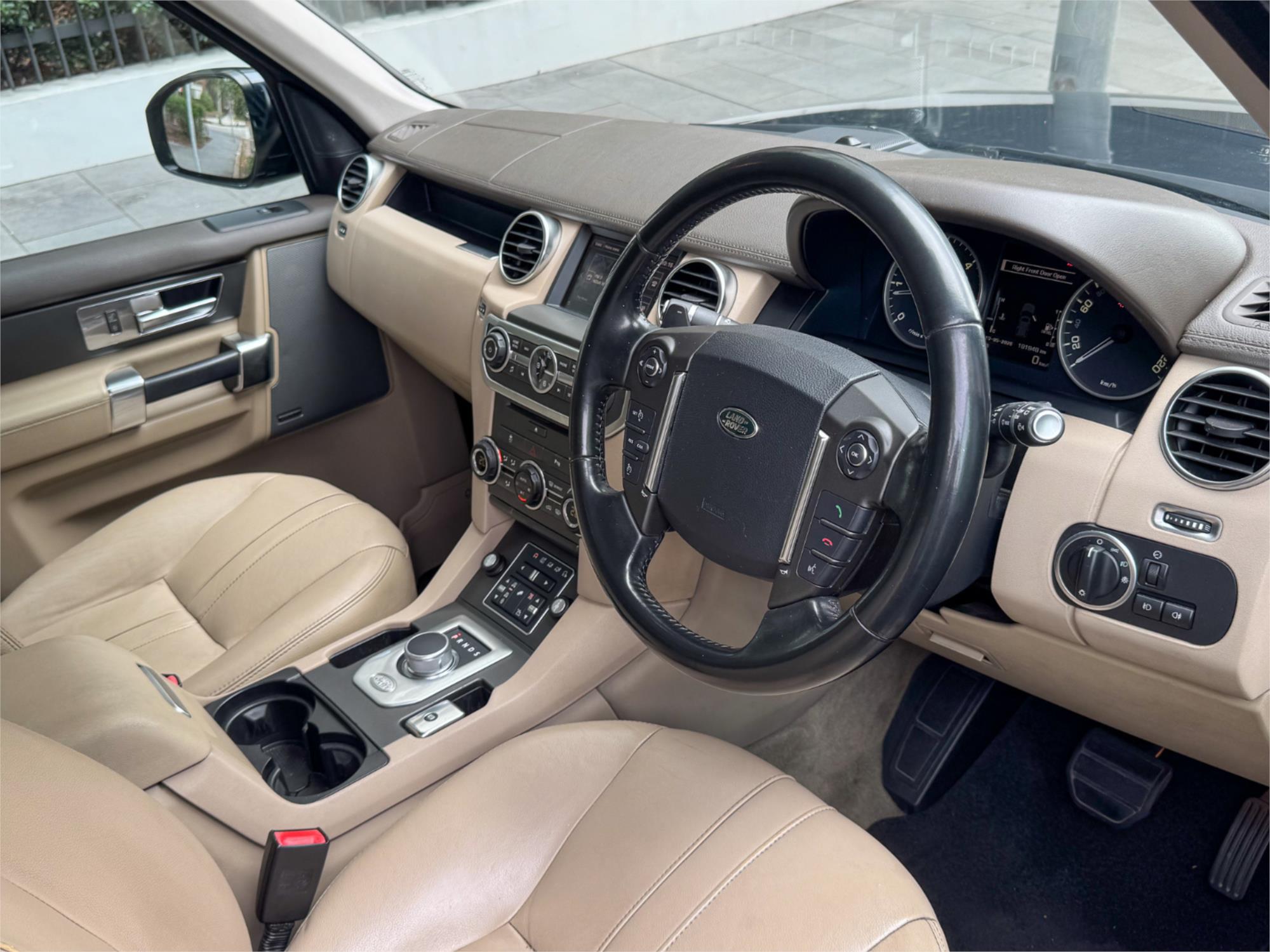 2015 LAND ROVER DISCOVERY MY16 3.0 TDV6 8 SP AUTOMATIC 4D WAGON