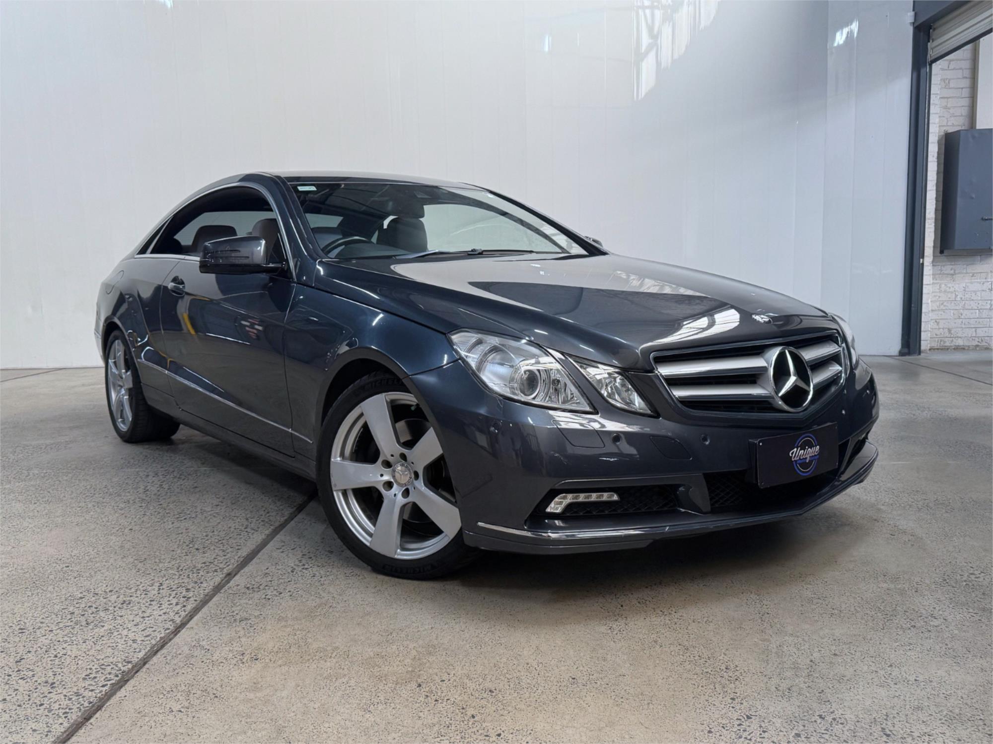 2010 MERCEDES-BENZ E350 207 AVANTGARDE 7 SP AUTOMATIC G-TRONIC SEDAN