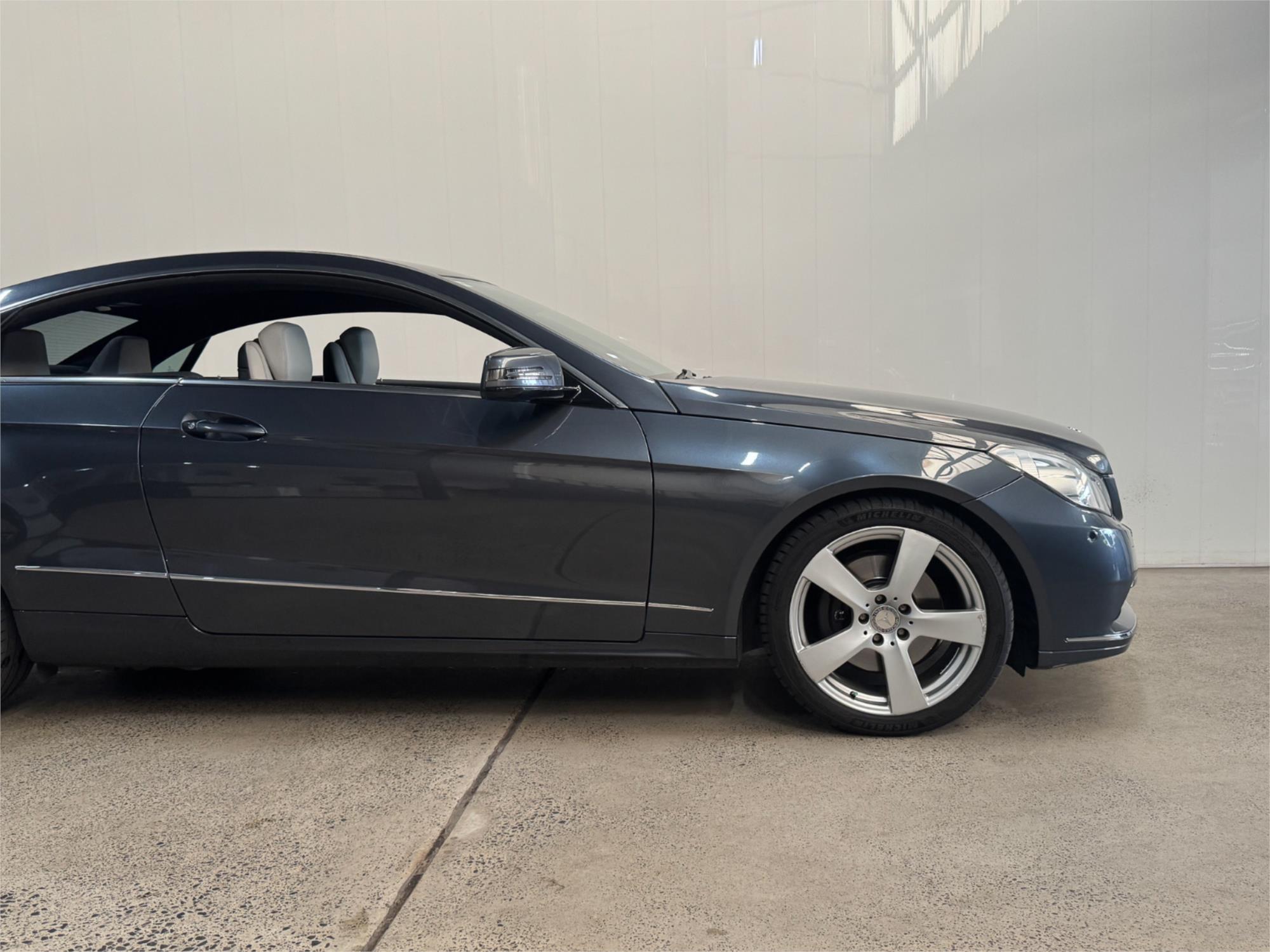 2010 MERCEDES-BENZ E350 207 AVANTGARDE 7 SP AUTOMATIC G-TRONIC SEDAN