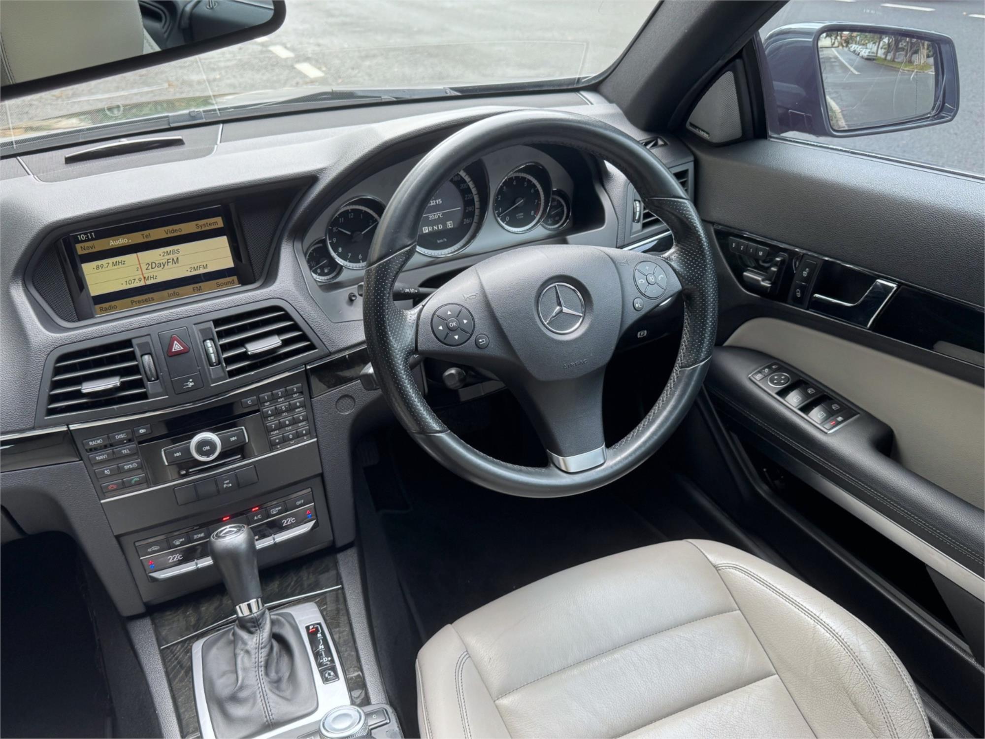 2010 MERCEDES-BENZ E350 207 AVANTGARDE 7 SP AUTOMATIC G-TRONIC SEDAN