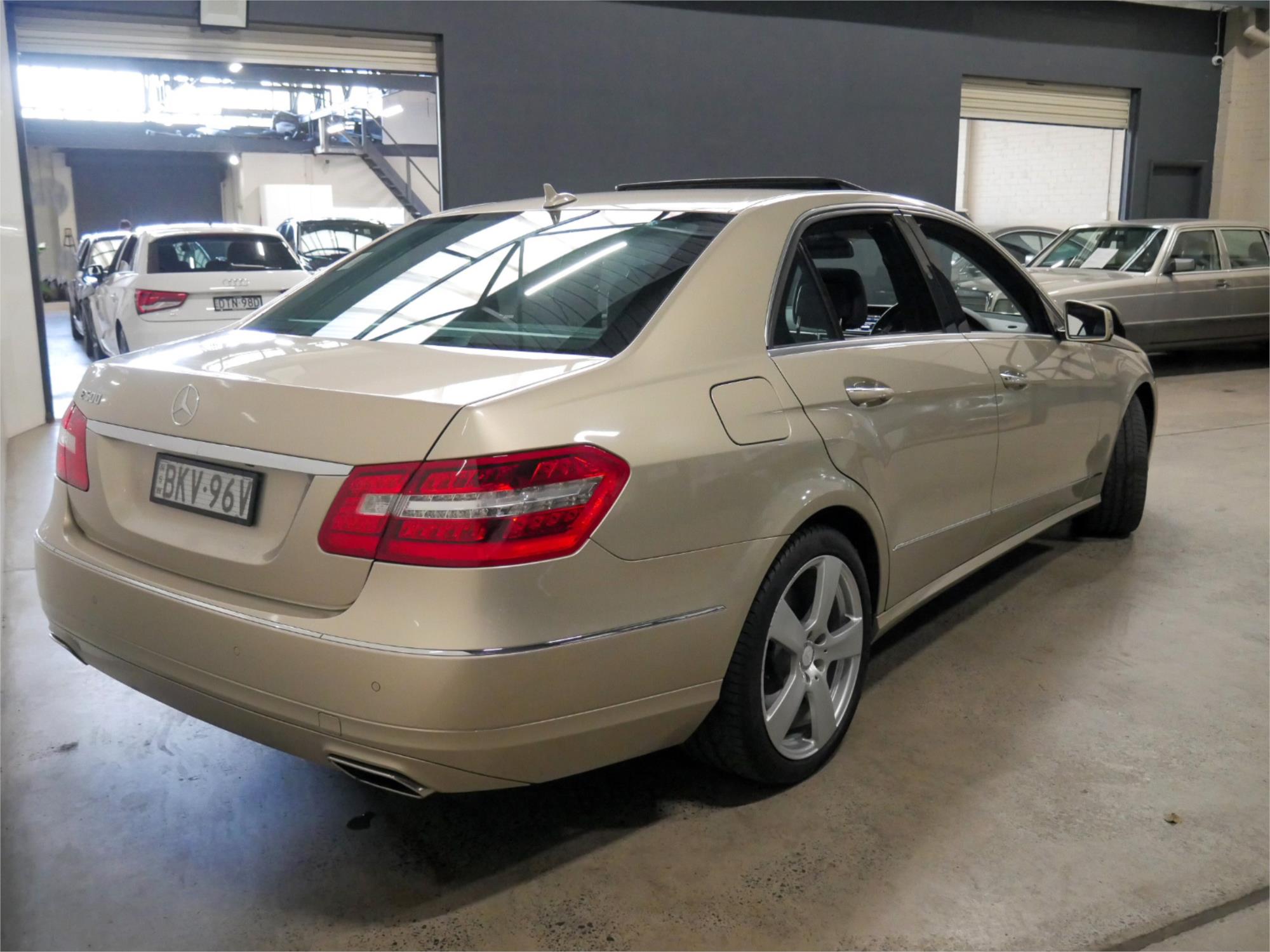 2009 MERCEDES-BENZ E500 212 AVANTGARDE 7 SP AUTOMATIC G-TRONIC 4D SEDAN