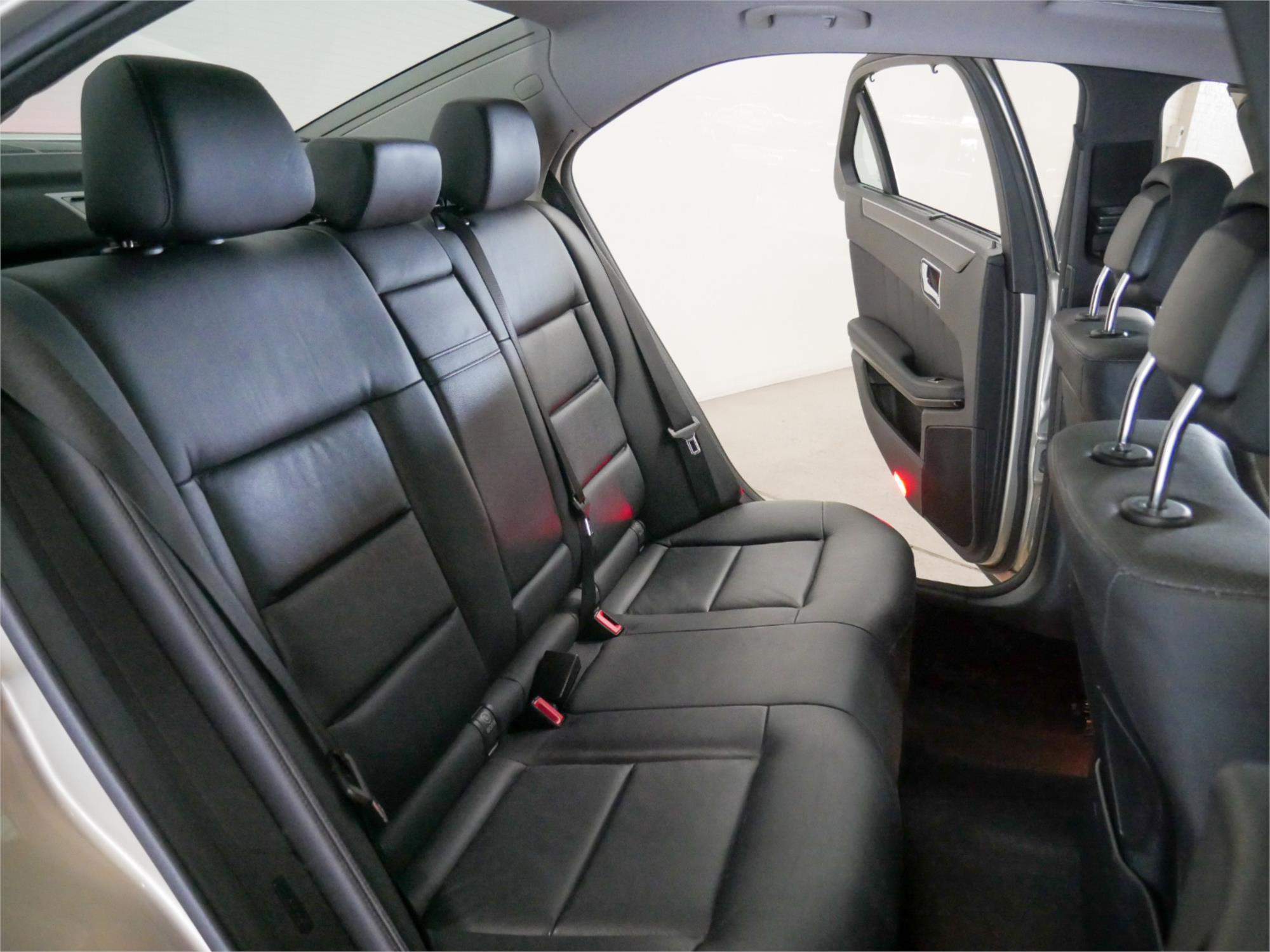 2009 MERCEDES-BENZ E500 212 AVANTGARDE 7 SP AUTOMATIC G-TRONIC 4D SEDAN