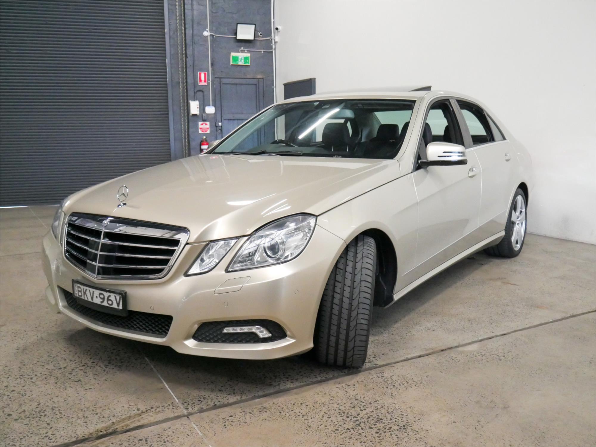 2009 MERCEDES-BENZ E500 212 AVANTGARDE 7 SP AUTOMATIC G-TRONIC 4D SEDAN
