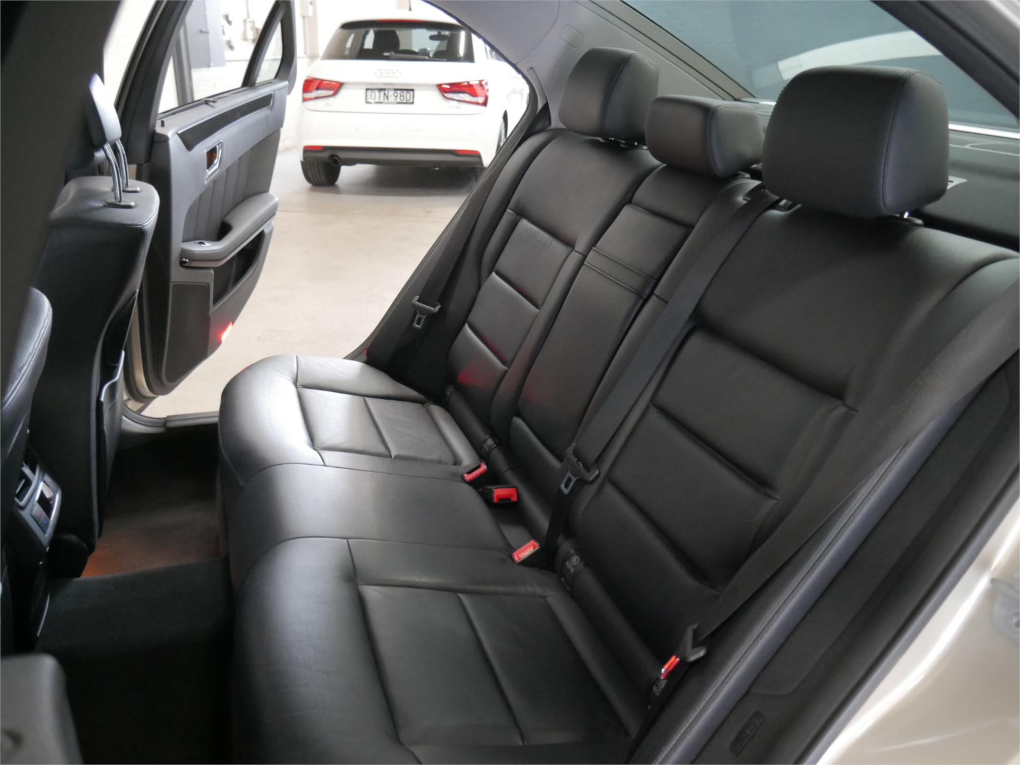 2009 MERCEDES-BENZ E500 212 AVANTGARDE 7 SP AUTOMATIC G-TRONIC 4D SEDAN