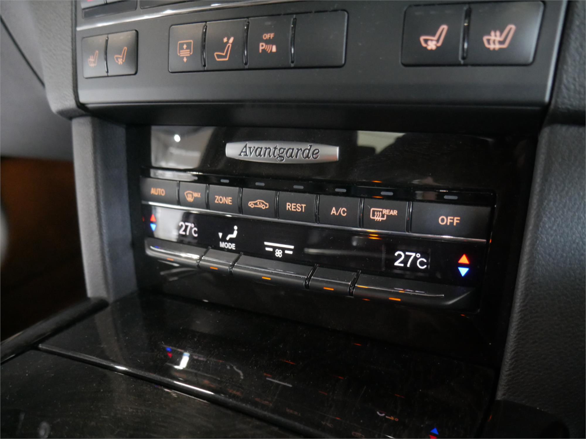 2009 MERCEDES-BENZ E500 212 AVANTGARDE 7 SP AUTOMATIC G-TRONIC 4D SEDAN