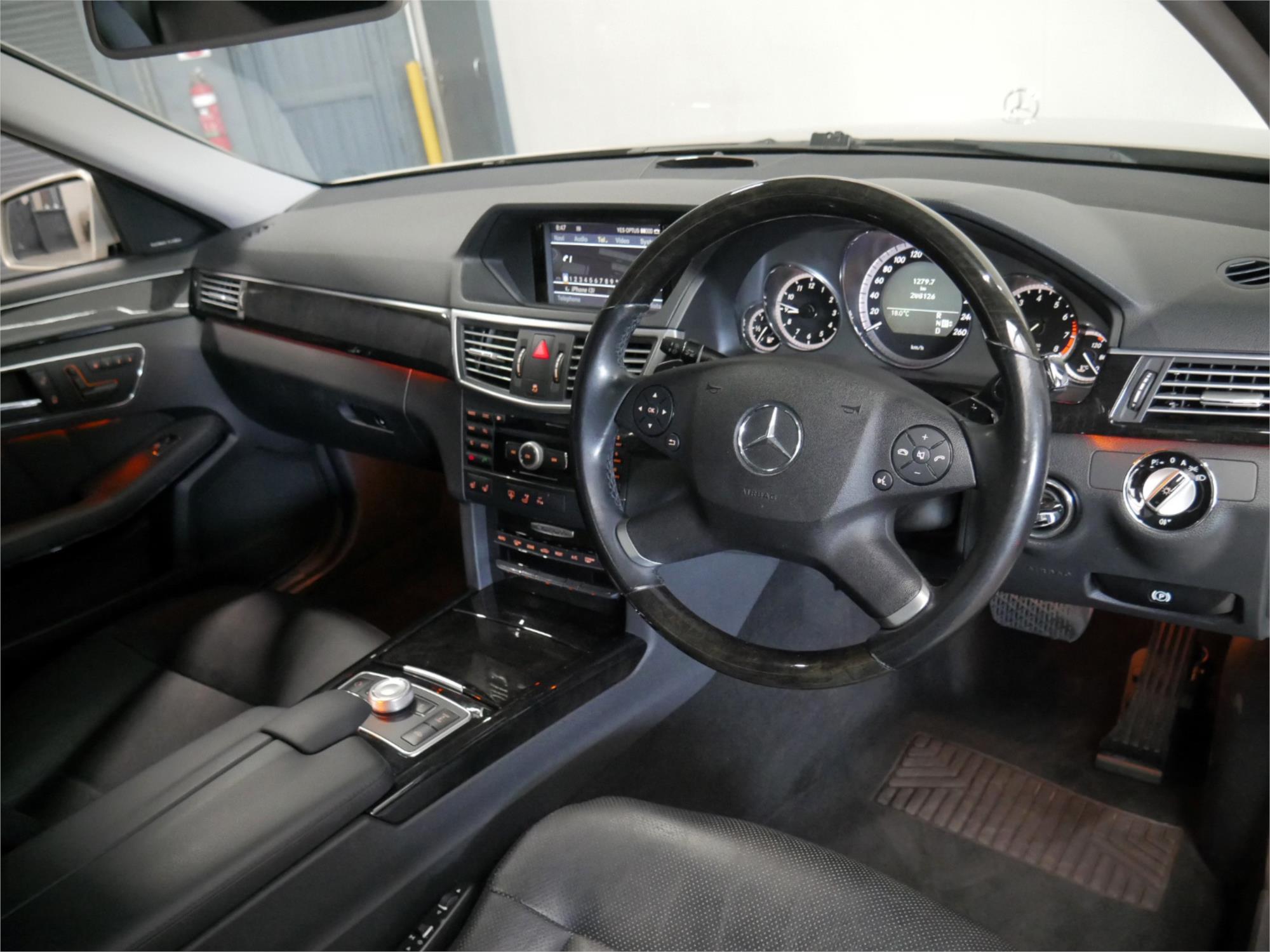 2009 MERCEDES-BENZ E500 212 AVANTGARDE 7 SP AUTOMATIC G-TRONIC 4D SEDAN