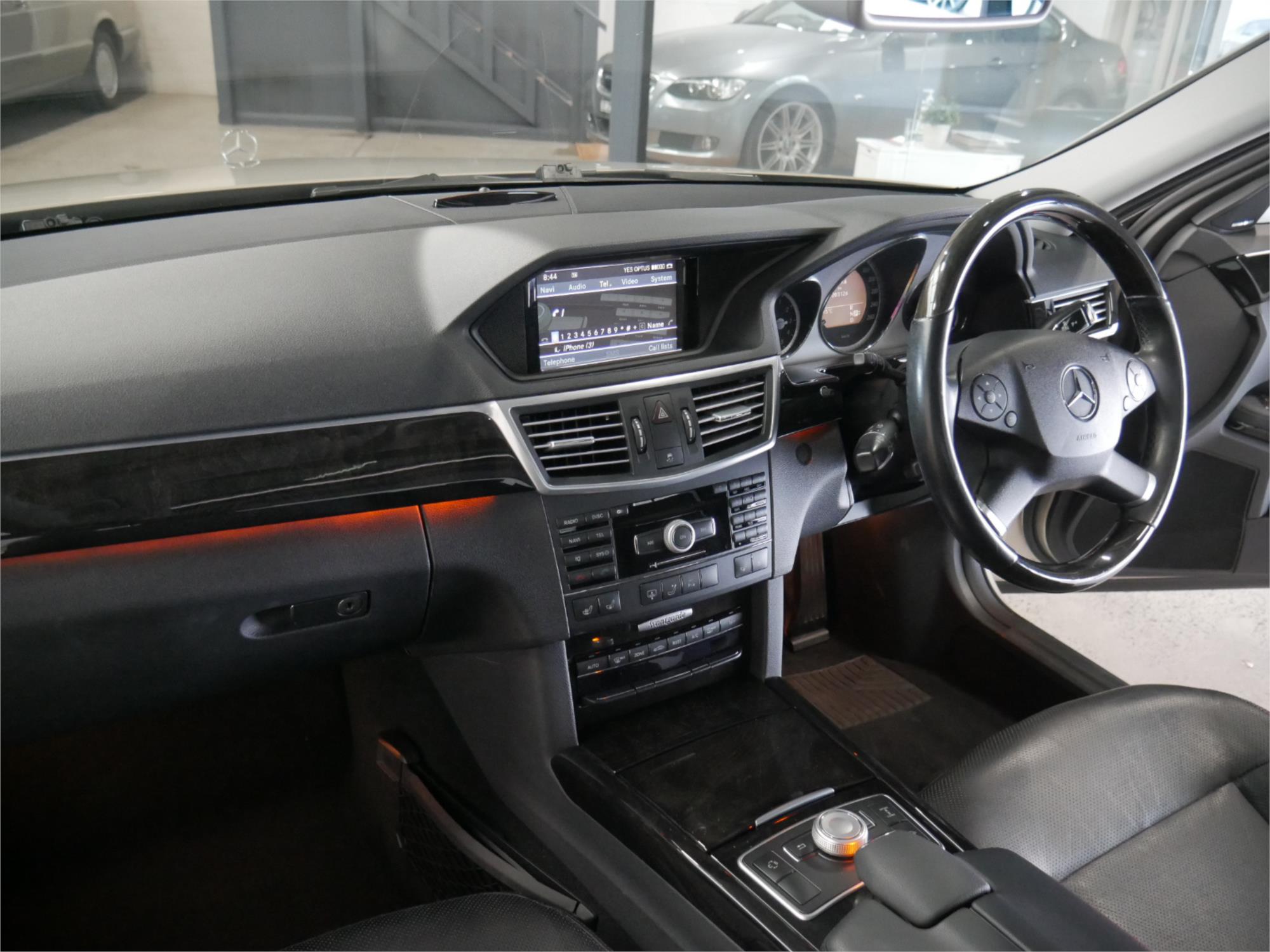 2009 MERCEDES-BENZ E500 212 AVANTGARDE 7 SP AUTOMATIC G-TRONIC 4D SEDAN