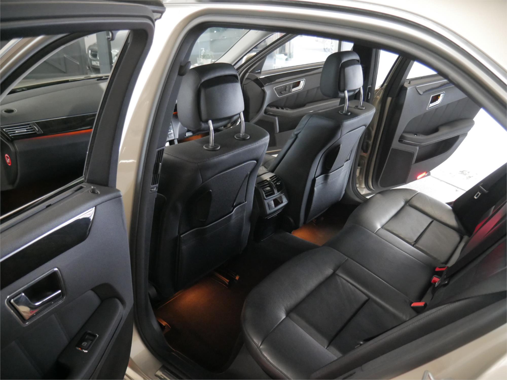2009 MERCEDES-BENZ E500 212 AVANTGARDE 7 SP AUTOMATIC G-TRONIC 4D SEDAN