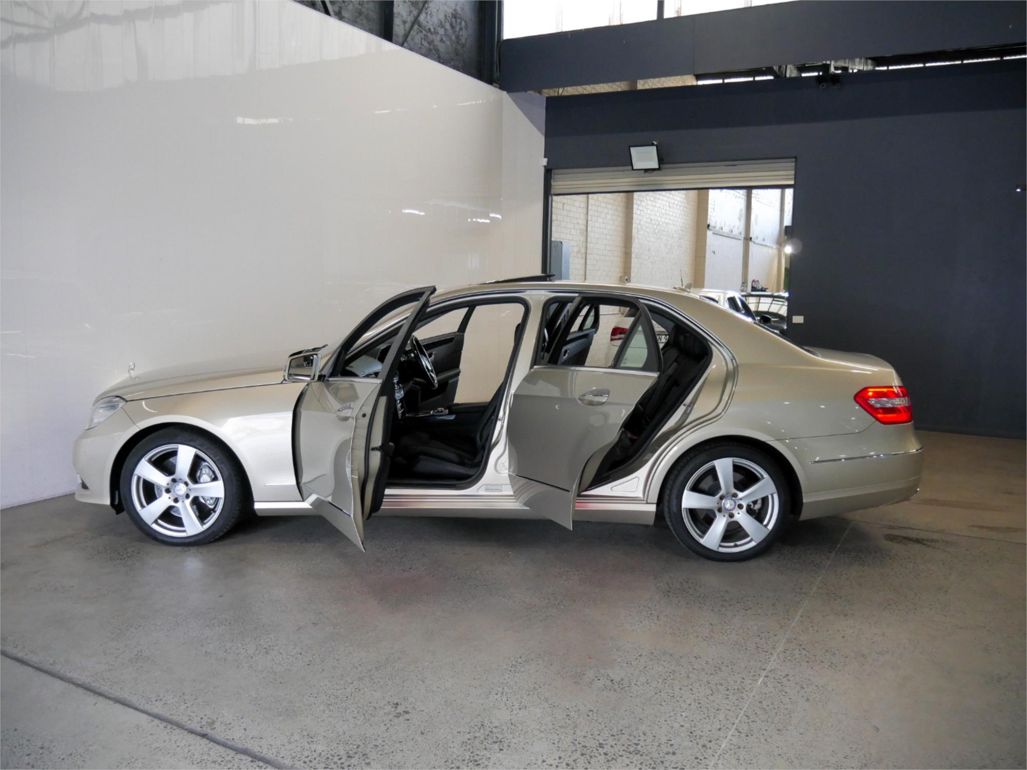 2009 MERCEDES-BENZ E500 212 AVANTGARDE 7 SP AUTOMATIC G-TRONIC 4D SEDAN