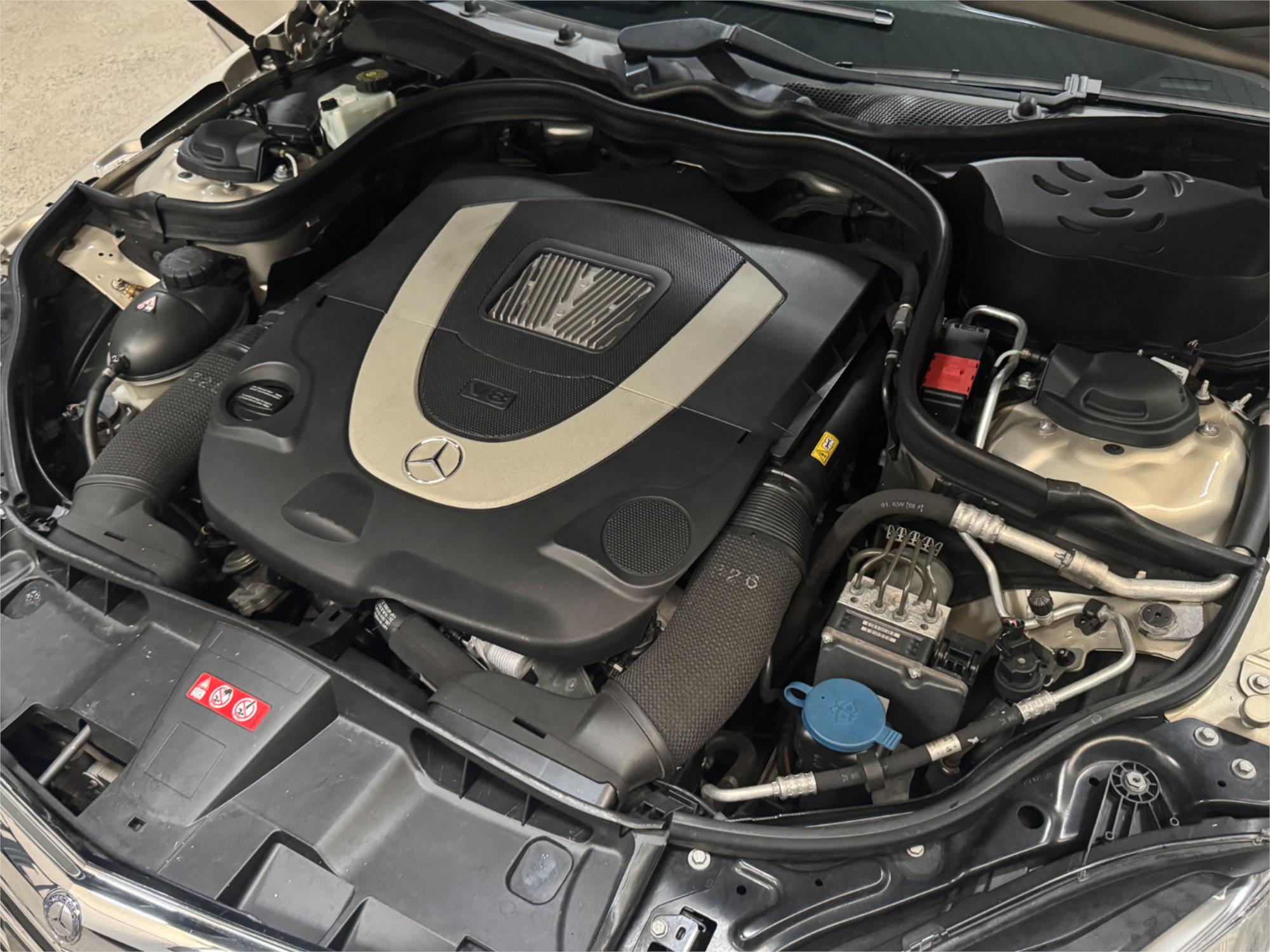 2009 MERCEDES-BENZ E500 212 AVANTGARDE 7 SP AUTOMATIC G-TRONIC 4D SEDAN