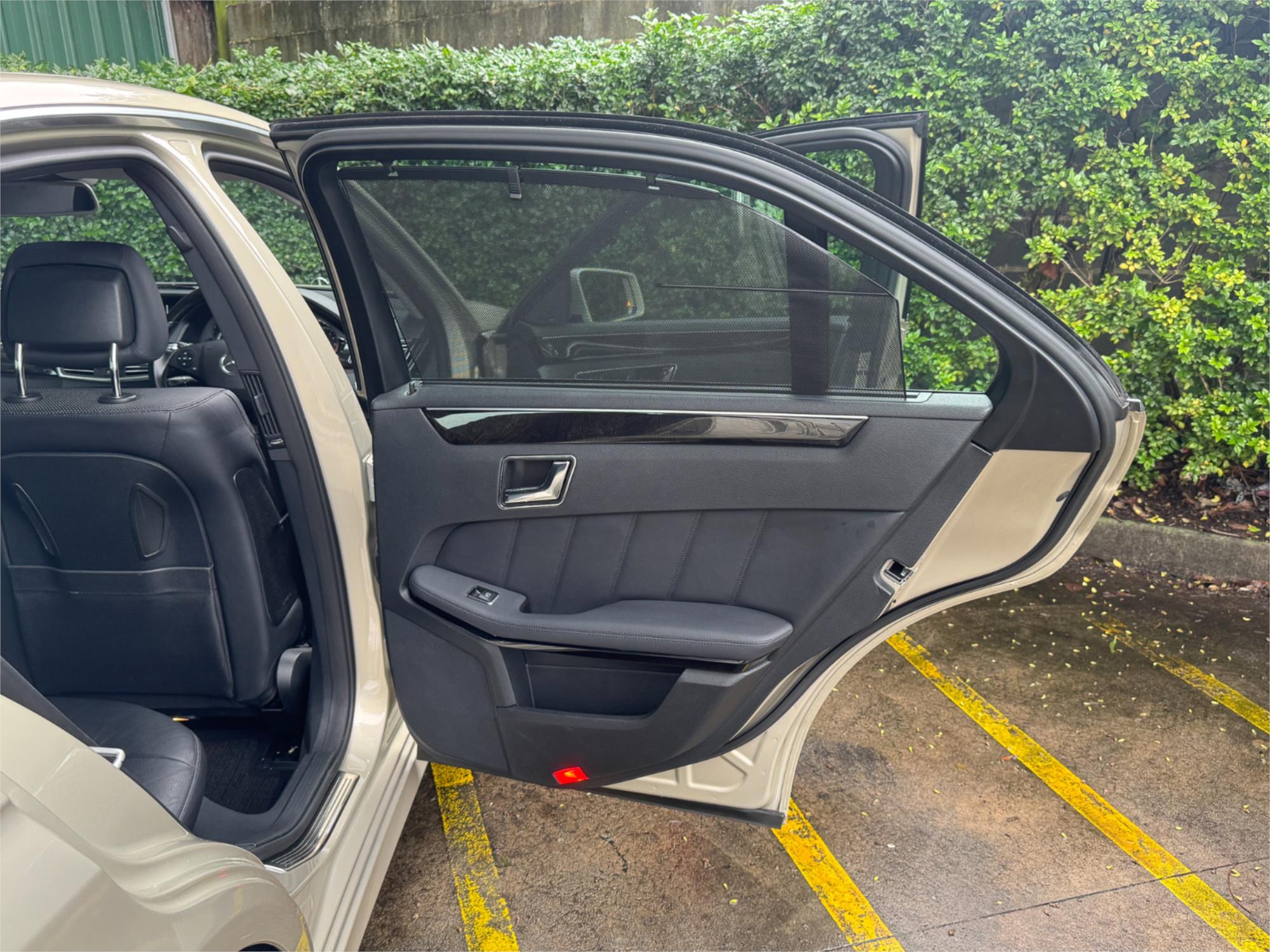 2009 MERCEDES-BENZ E500 212 AVANTGARDE 7 SP AUTOMATIC G-TRONIC 4D SEDAN