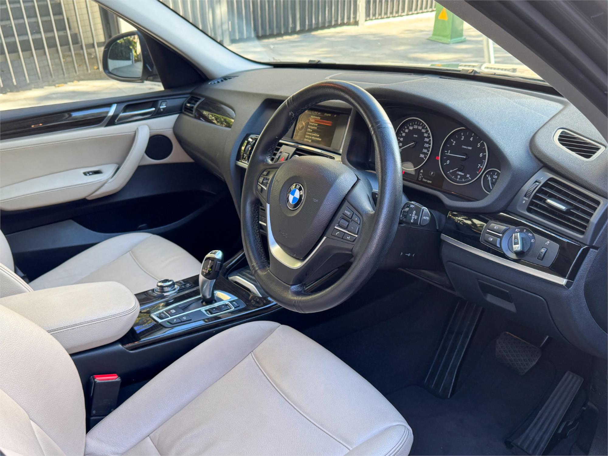 2016 BMW X3 F25 MY16 XDRIVE 20I 8 SP AUTOMATIC 4D WAGON