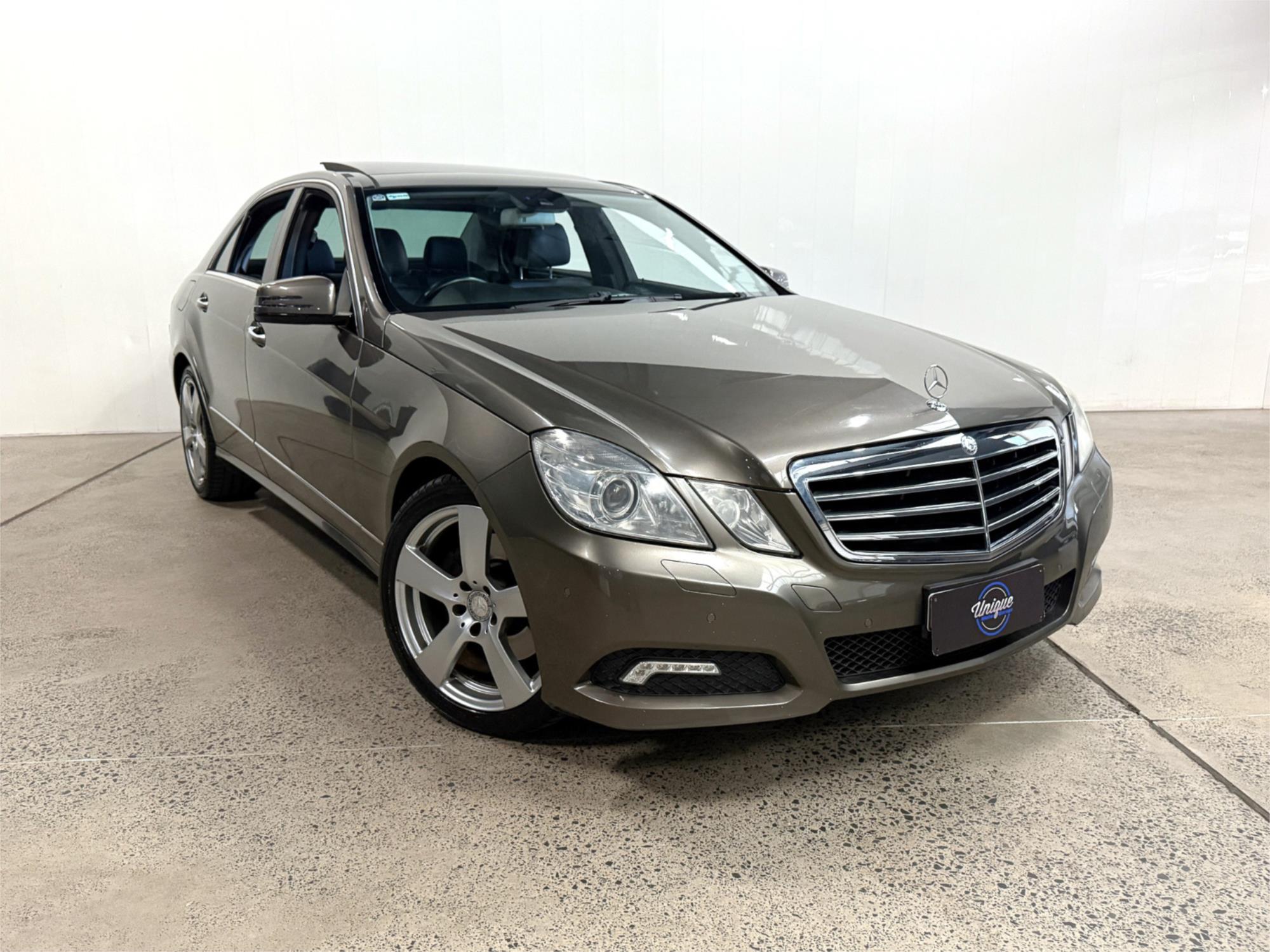 2010 MERCEDES-BENZ E350 212 AVANTGARDE 7 SP AUTOMATIC G-TRONIC 4D SEDAN