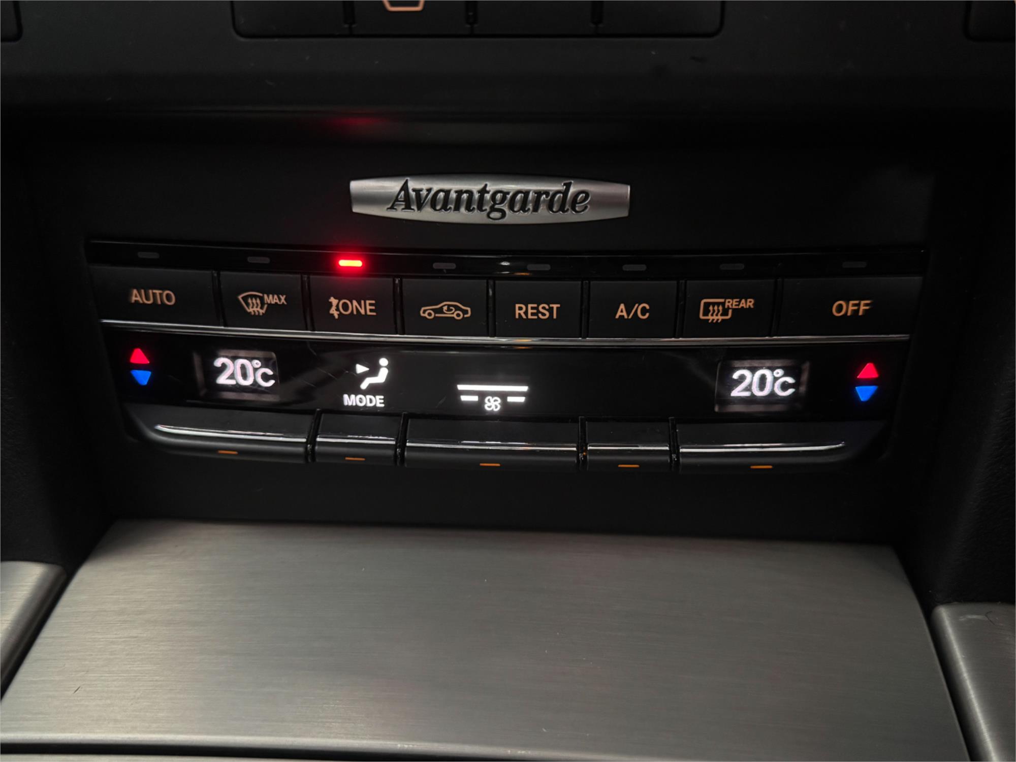 2010 MERCEDES-BENZ E350 212 AVANTGARDE 7 SP AUTOMATIC G-TRONIC 4D SEDAN