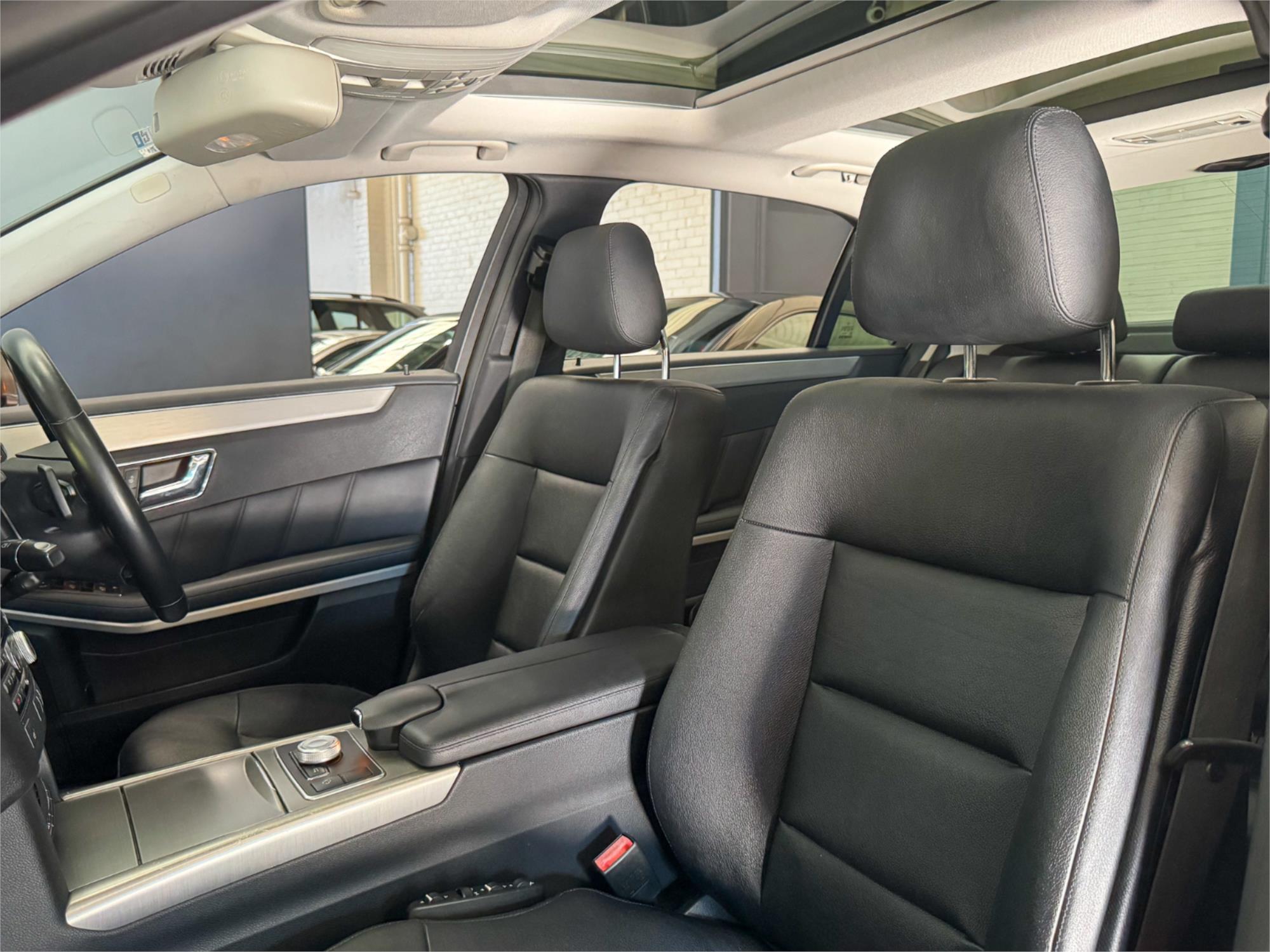 2010 MERCEDES-BENZ E350 212 AVANTGARDE 7 SP AUTOMATIC G-TRONIC 4D SEDAN