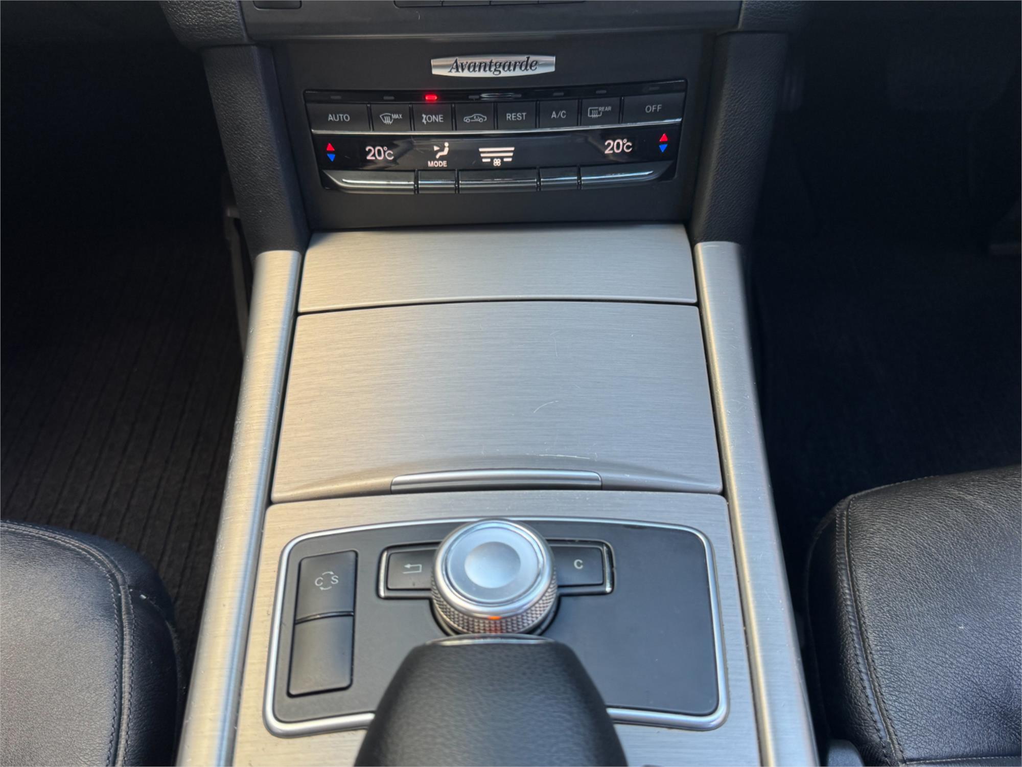 2010 MERCEDES-BENZ E350 212 AVANTGARDE 7 SP AUTOMATIC G-TRONIC 4D SEDAN