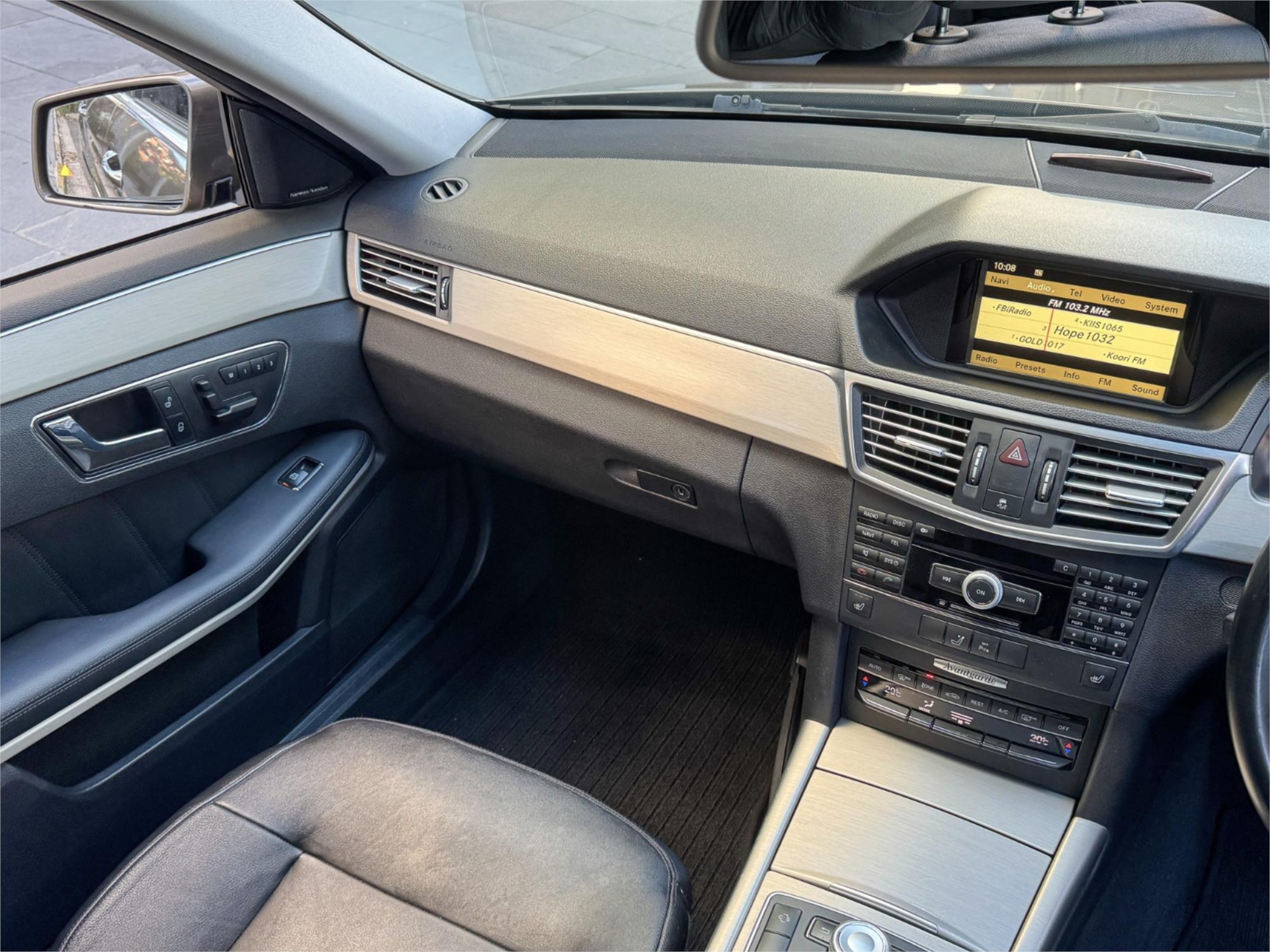 2010 MERCEDES-BENZ E350 212 AVANTGARDE 7 SP AUTOMATIC G-TRONIC 4D SEDAN