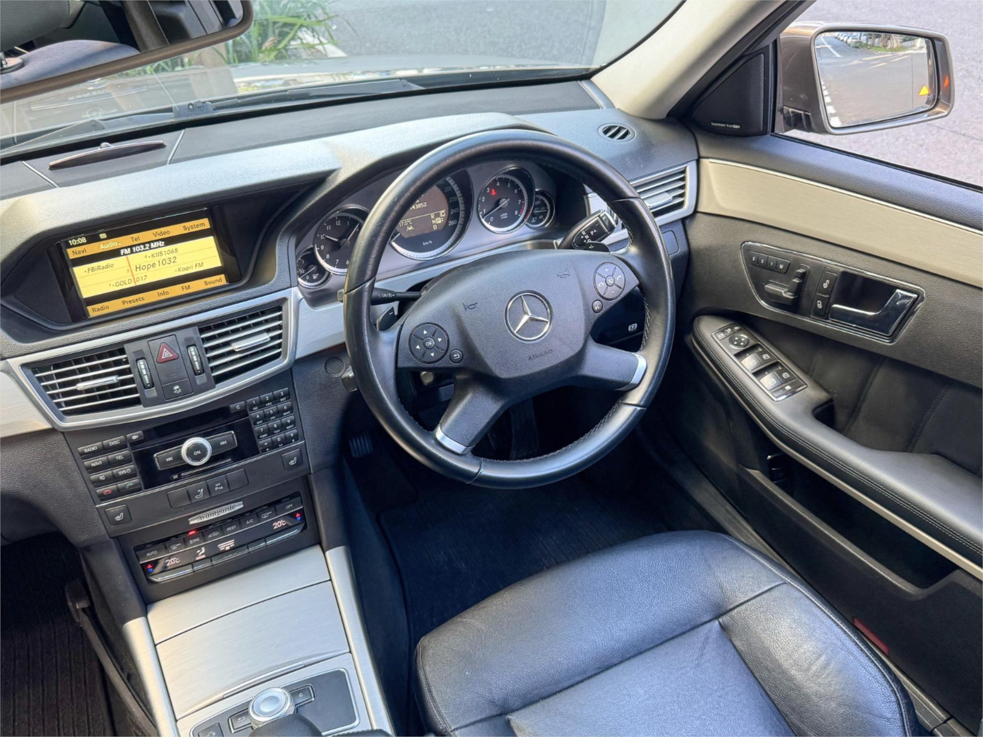 2010 MERCEDES-BENZ E350 212 AVANTGARDE 7 SP AUTOMATIC G-TRONIC 4D SEDAN