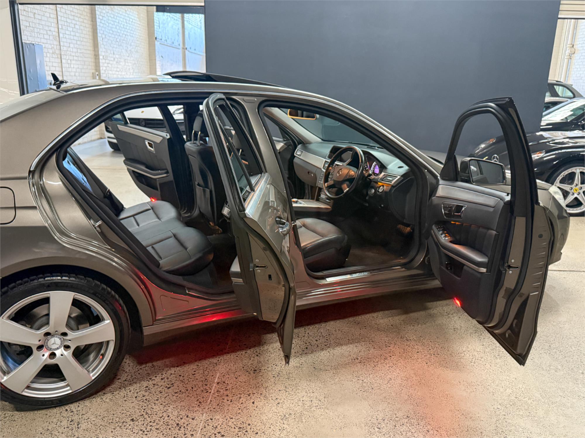 2010 MERCEDES-BENZ E350 212 AVANTGARDE 7 SP AUTOMATIC G-TRONIC 4D SEDAN