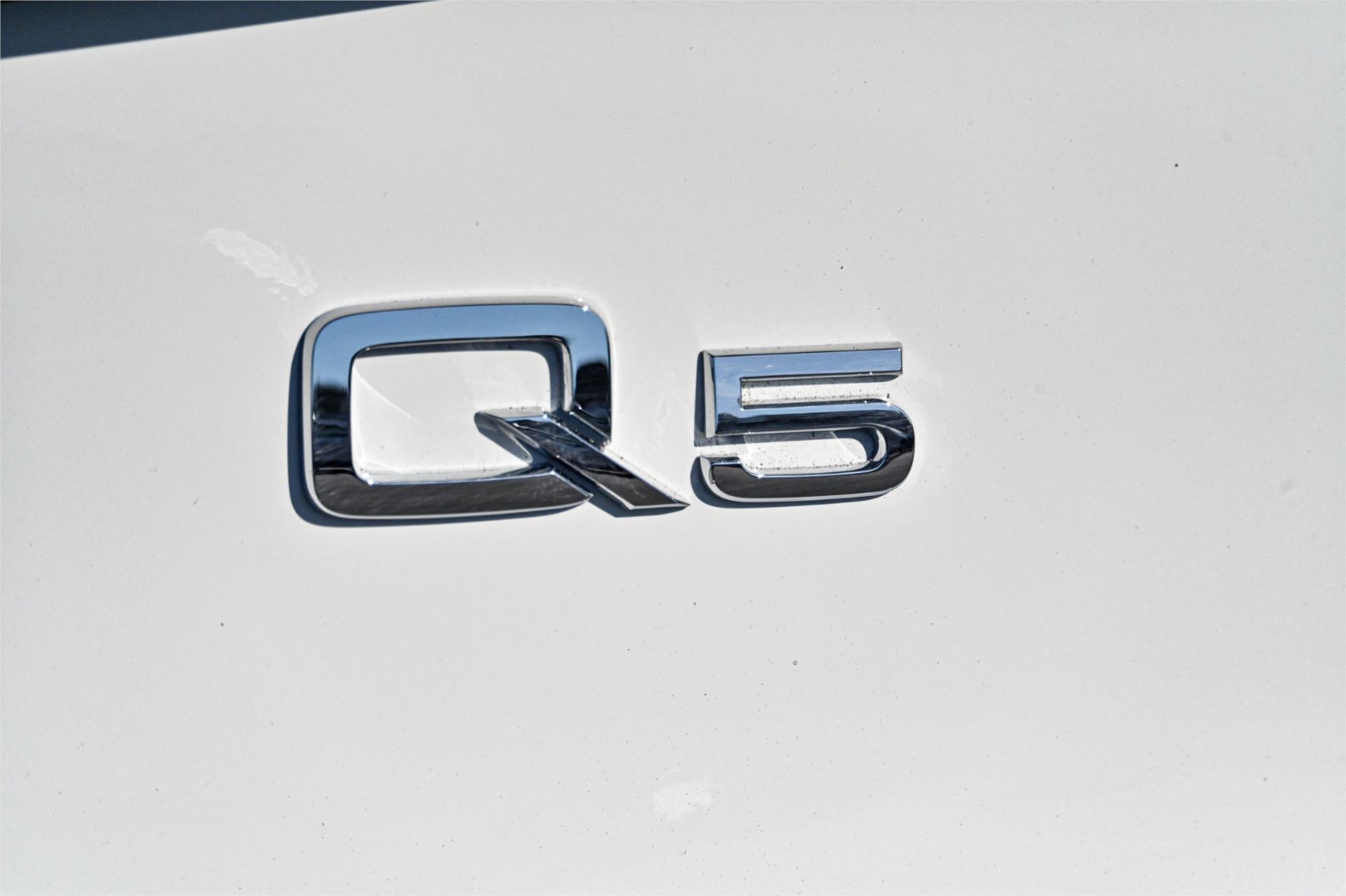 2013 AUDI Q5 8R MY13 2.0 TFSI QUATTRO 8 SP AUTOMATIC 4D WAGON