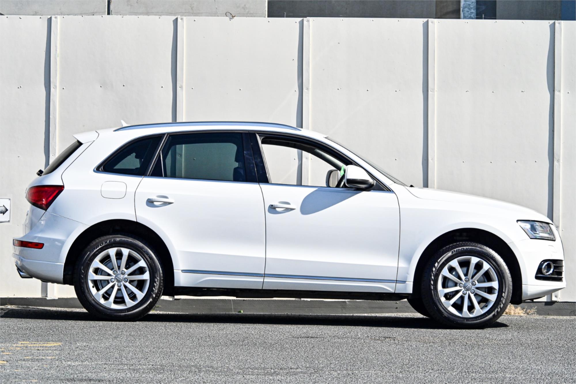 2013 AUDI Q5 8R MY13 2.0 TFSI QUATTRO 8 SP AUTOMATIC 4D WAGON