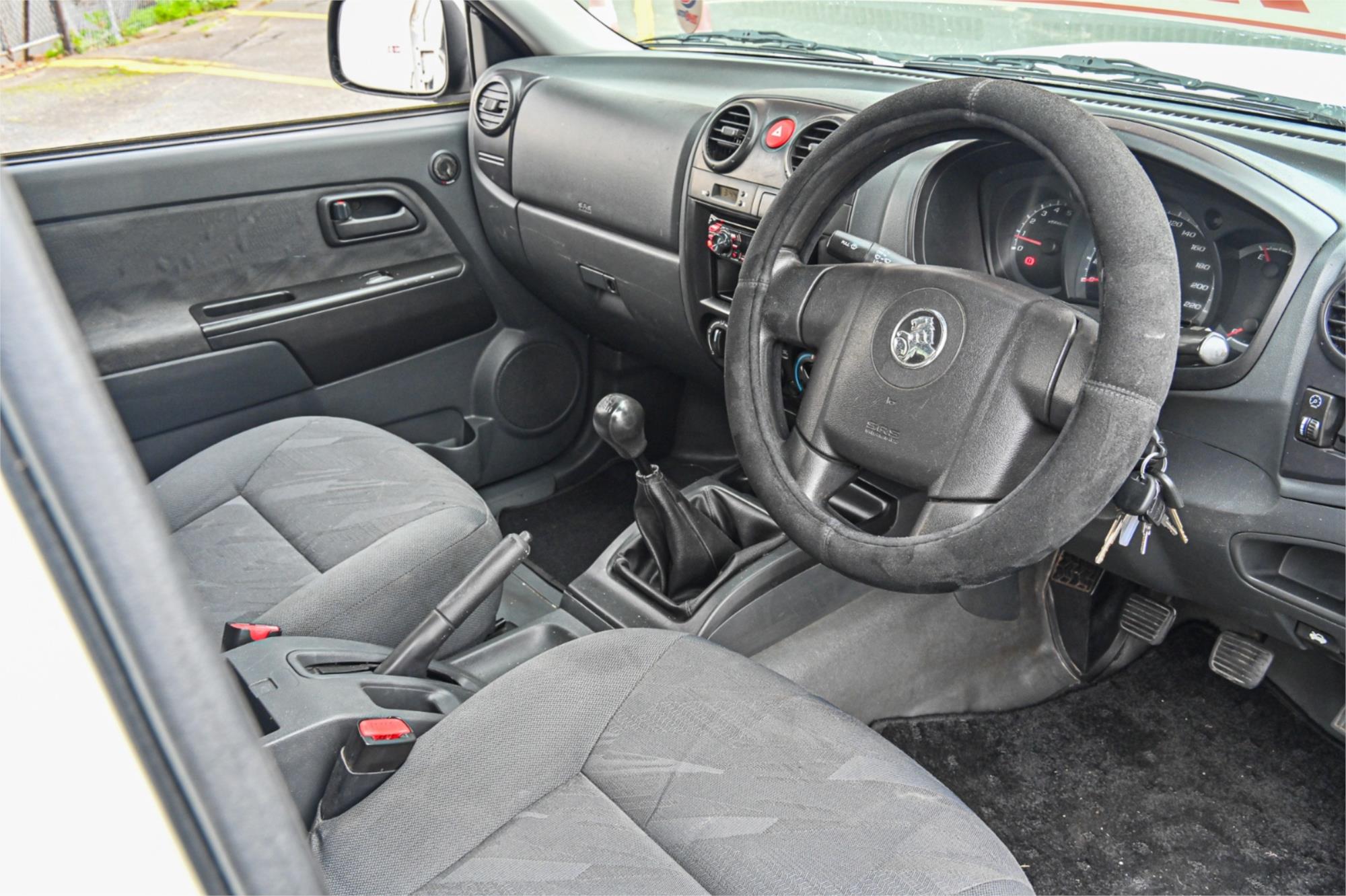 2009 HOLDEN COLORADO RC MY09 LX (4x2) 5 SP MANUAL C/CHAS