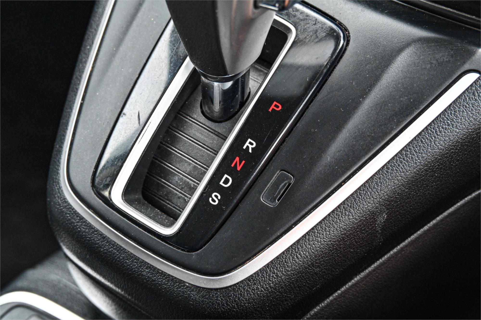 2015 HONDA CR-V 30 SERIES 2 VTi LE (4x2) 5 SP AUTOMATIC 4D WAGON