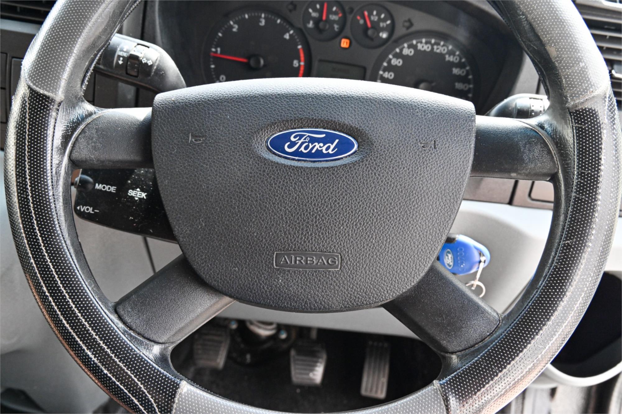 2013 FORD TRANSIT CUSTOM VN 290S (SWB) 6 SP MANUAL 3D VAN