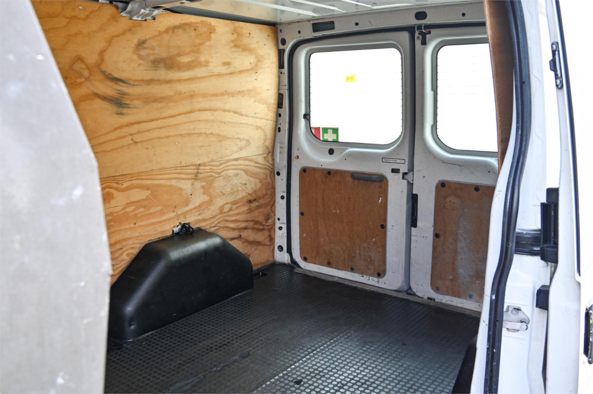 2013 FORD TRANSIT CUSTOM VN 290S (SWB) 6 SP MANUAL 3D VAN
