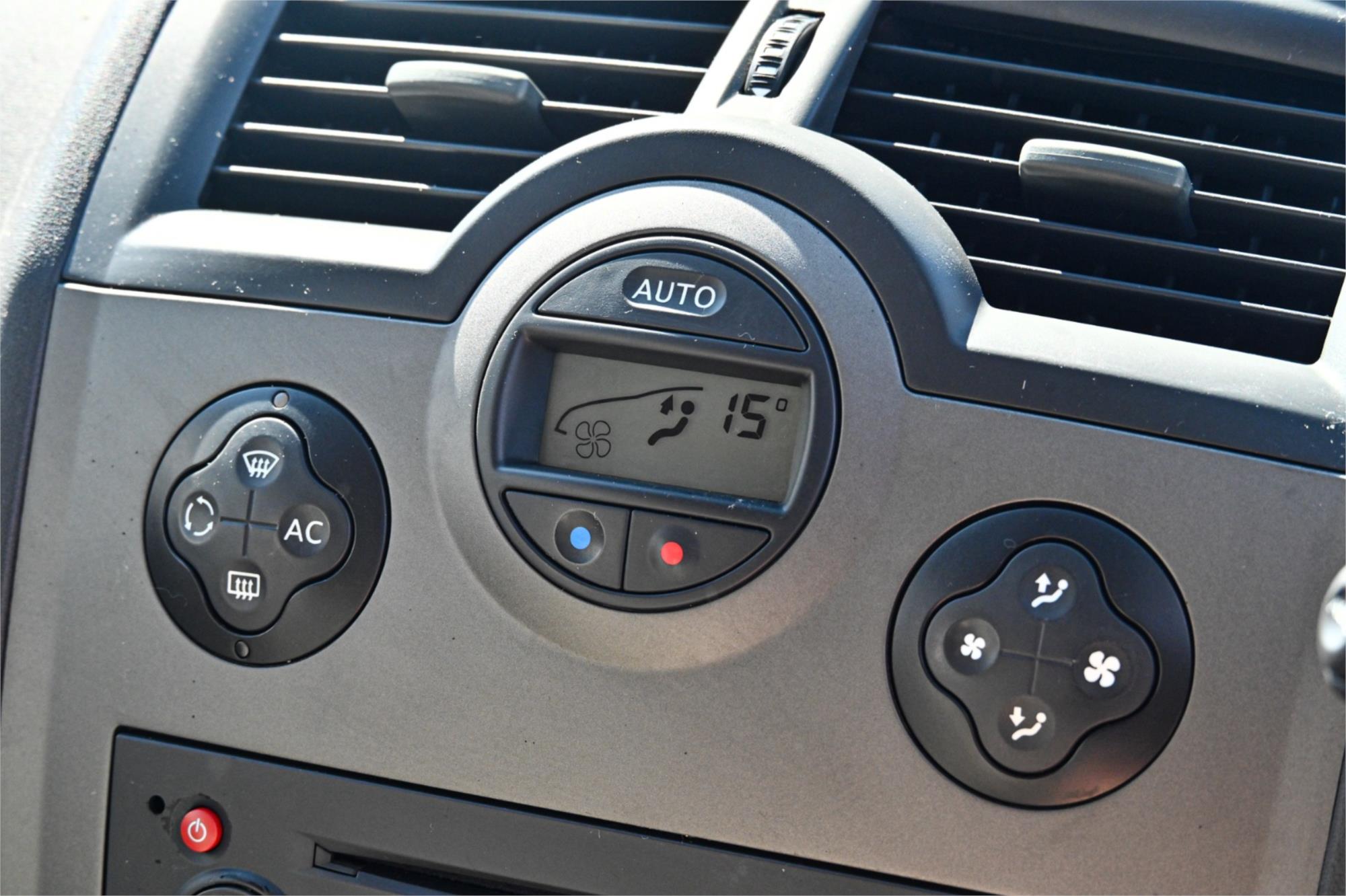 2007 RENAULT MEGANE L84 PHASE II EXPRESSION AUTOMATIC SEDAN