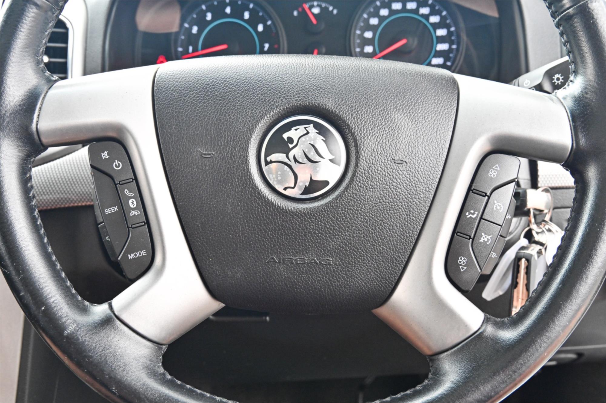2013 HOLDEN CAPTIVA CG MY12 7 CX (4x4) 6 SP AUTOMATIC 4D WAGON
