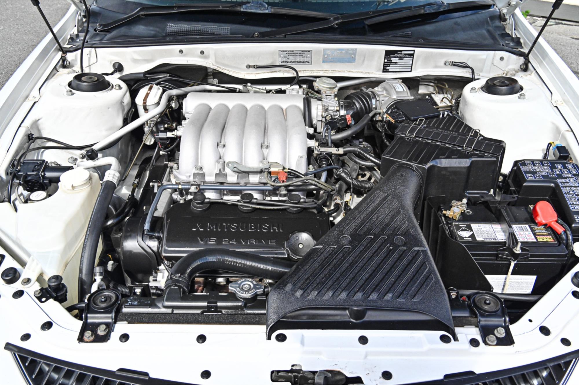2005 MITSUBISHI MAGNA TW SERIES II ES 4 SP AUTO SPORTS MODE 4D SEDAN