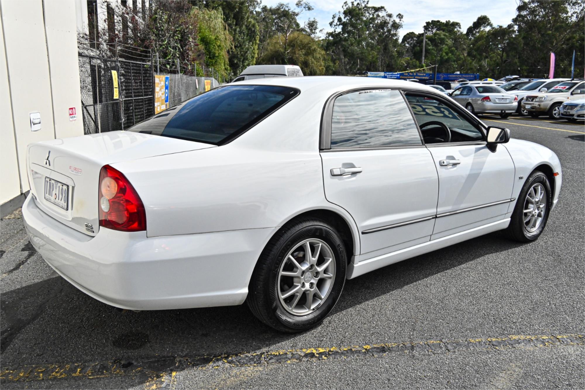 2005 MITSUBISHI MAGNA TW SERIES II ES 4 SP AUTO SPORTS MODE 4D SEDAN