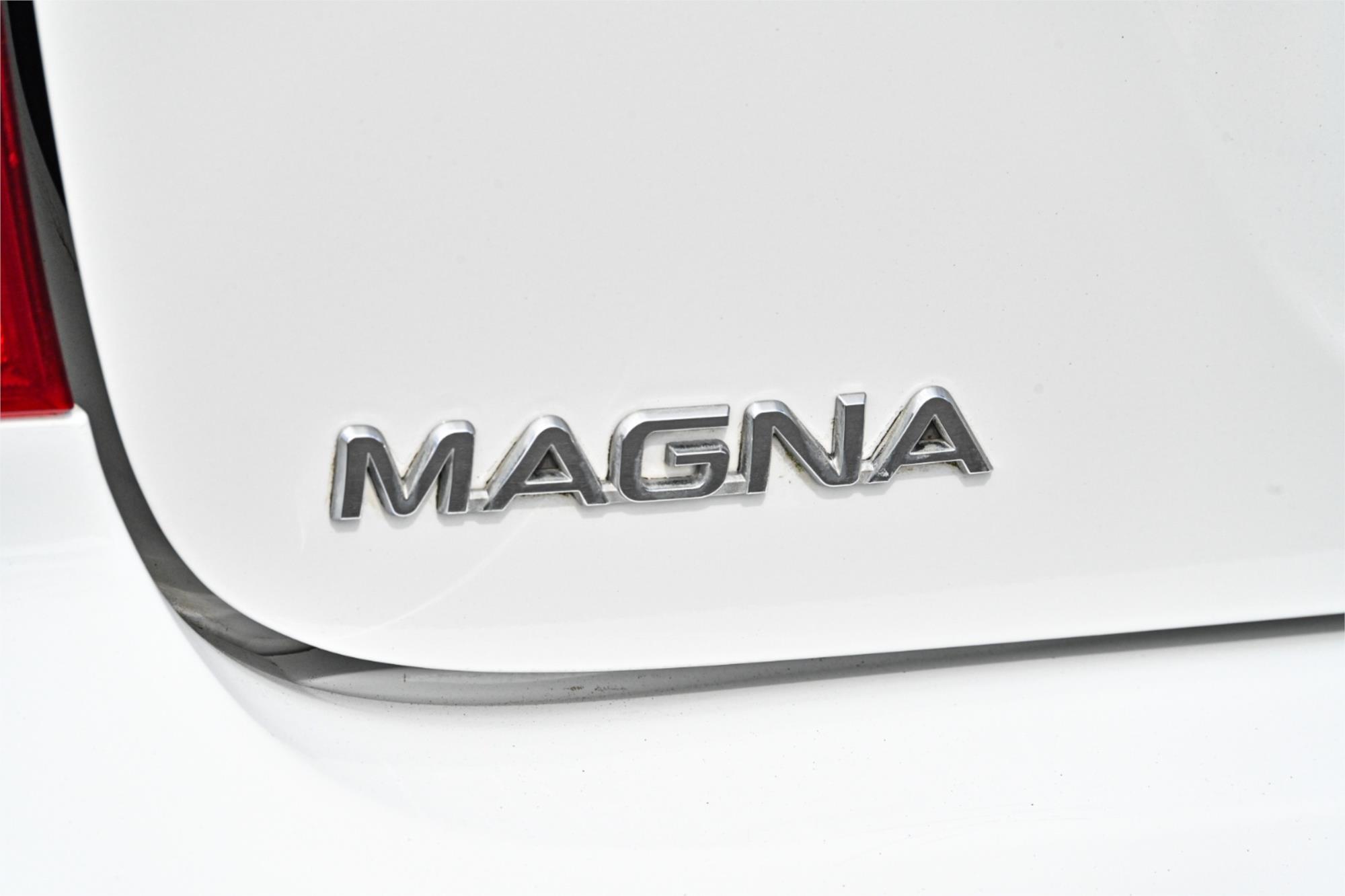 2005 MITSUBISHI MAGNA TW SERIES II ES 4 SP AUTO SPORTS MODE 4D SEDAN