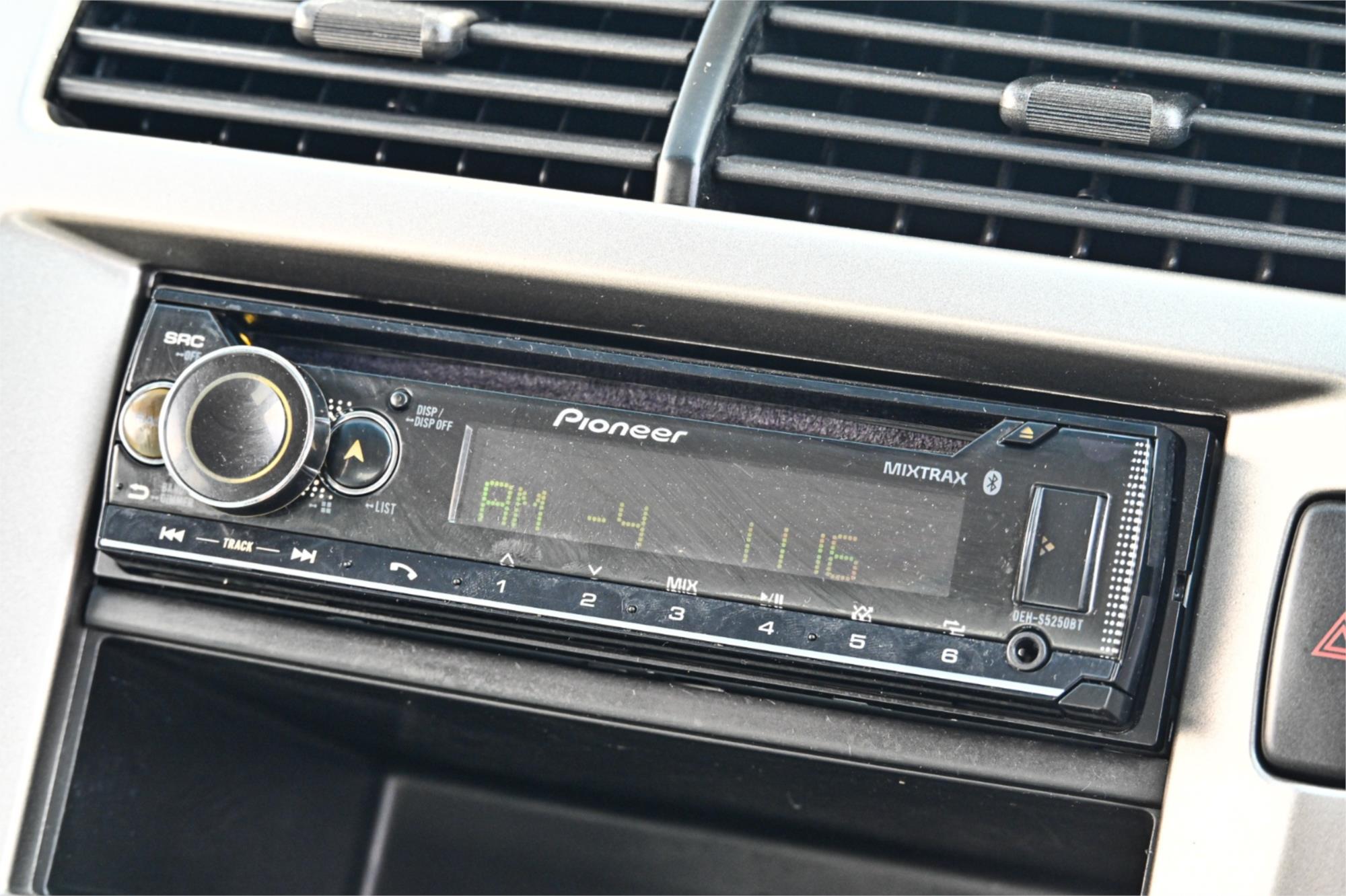 2005 MITSUBISHI MAGNA TW SERIES II ES 4 SP AUTO SPORTS MODE 4D SEDAN