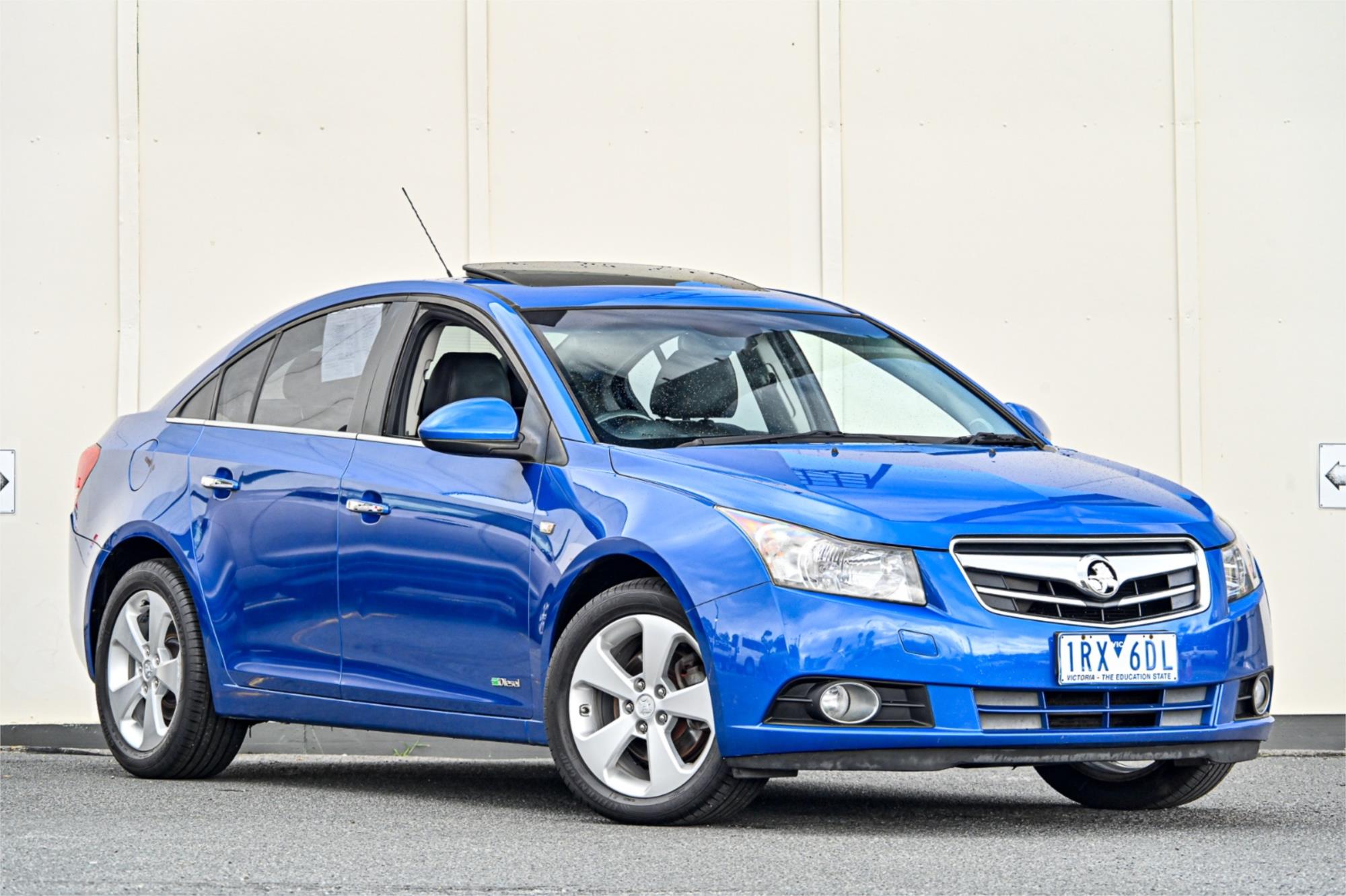 2011 HOLDEN CRUZE JH CDX 6 SP MANUAL 4D SEDAN