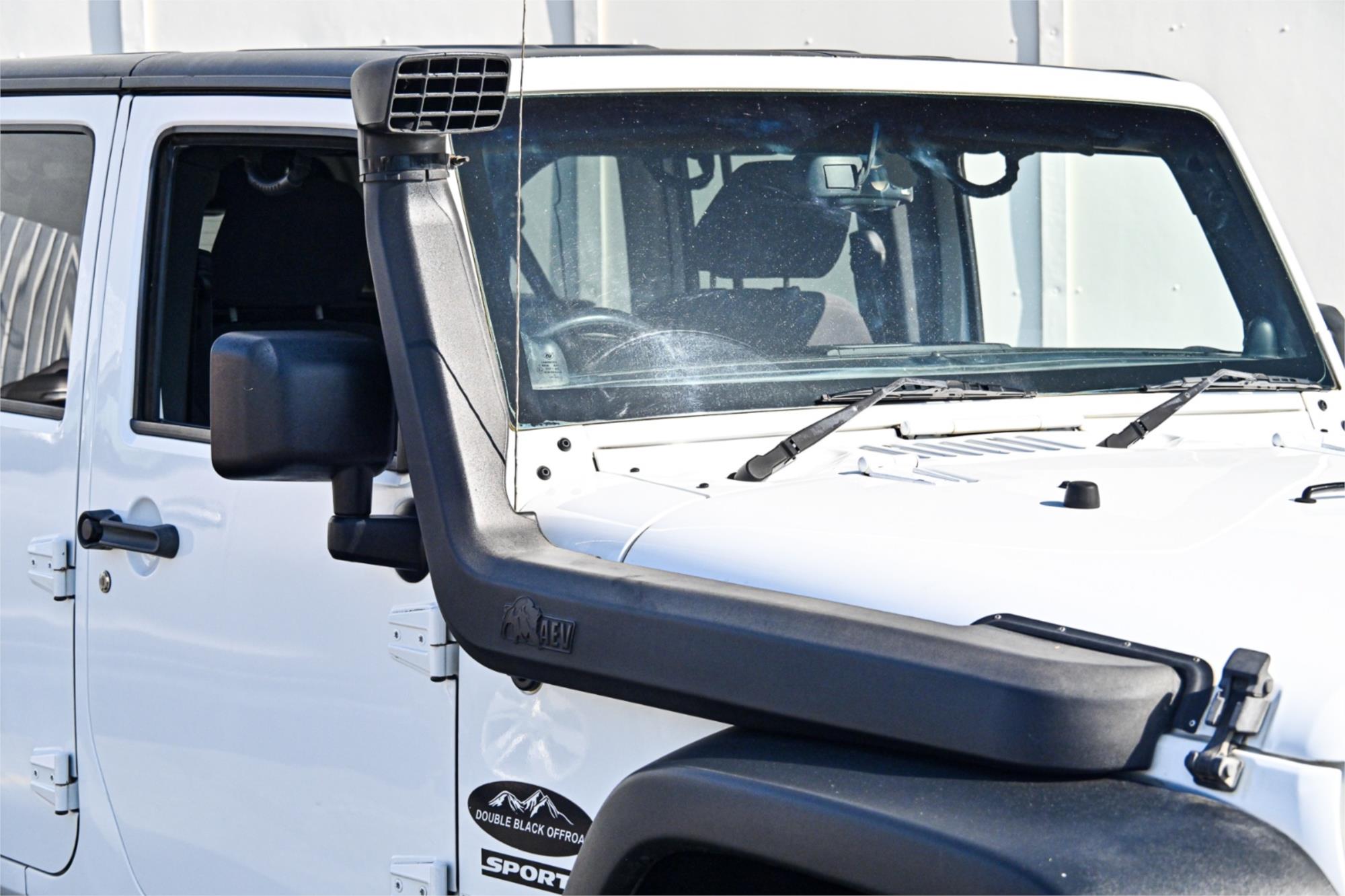 2012 JEEP WRANGLER JK UNLIMITED AUTOMATIC SOFT TOP