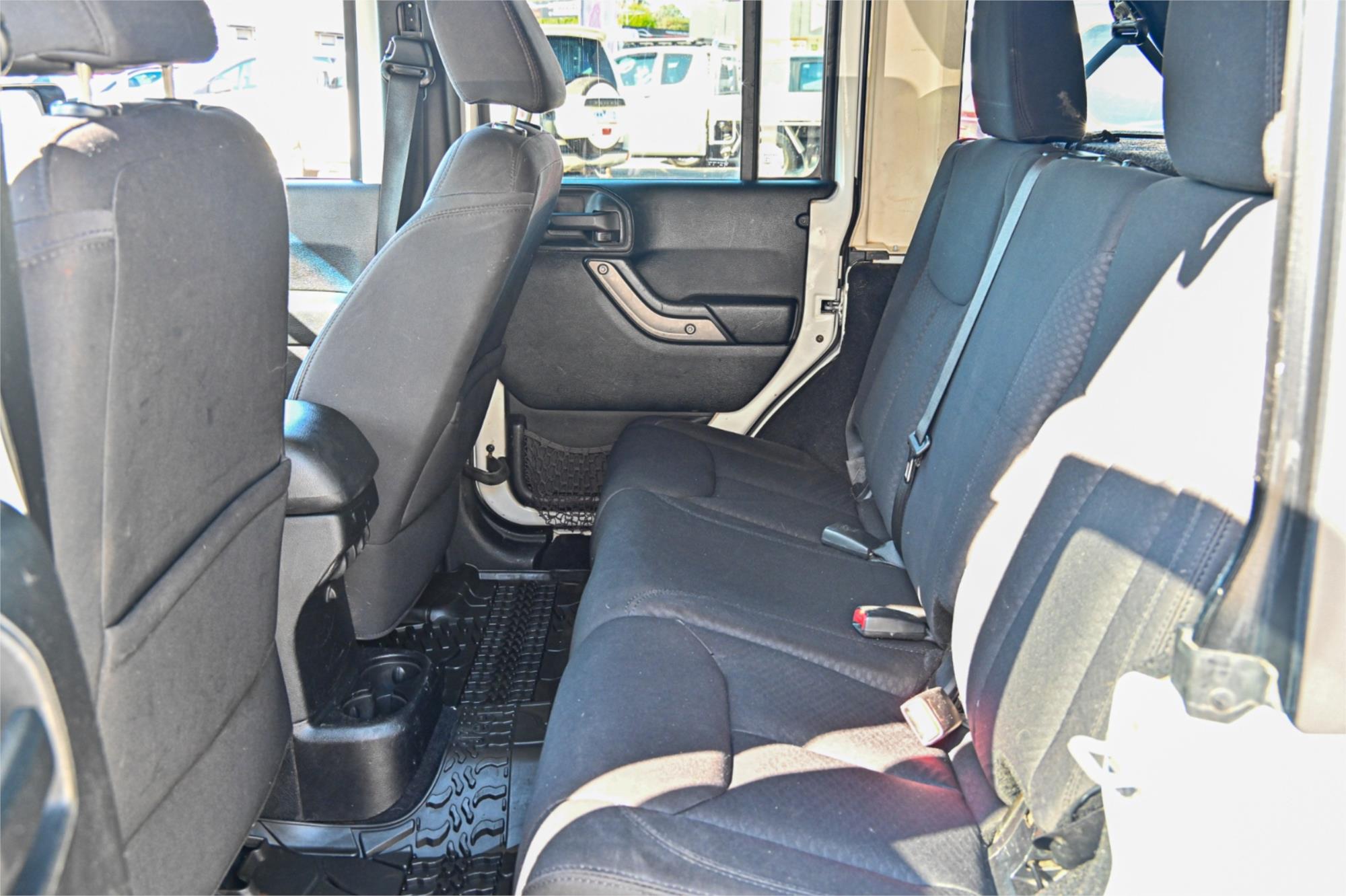 2012 JEEP WRANGLER JK UNLIMITED AUTOMATIC SOFT TOP