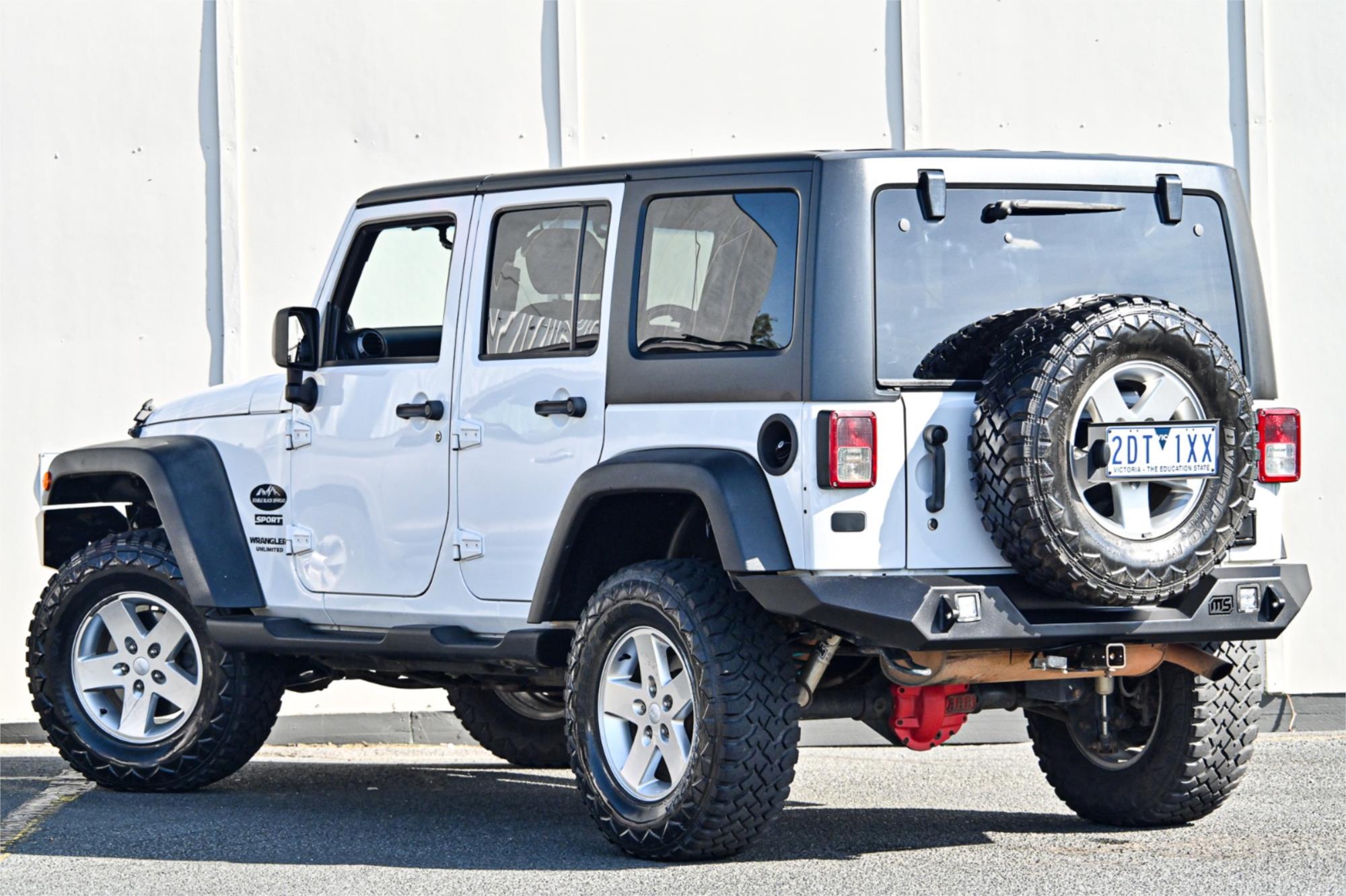 2012 JEEP WRANGLER JK UNLIMITED AUTOMATIC SOFT TOP