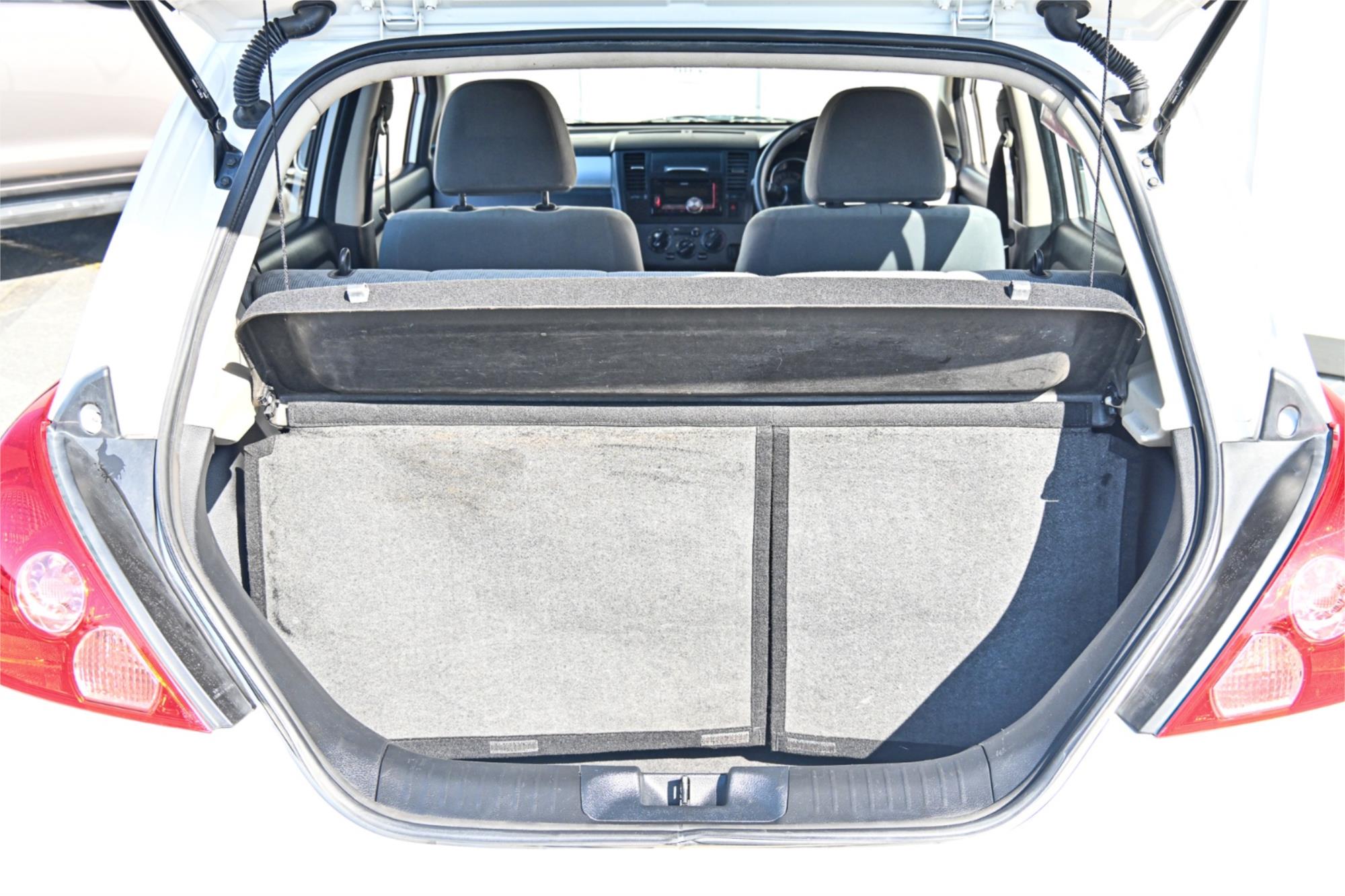 2007 NISSAN TIIDA C11 MY07 ST 4 SP AUTOMATIC 5D HATCHBACK