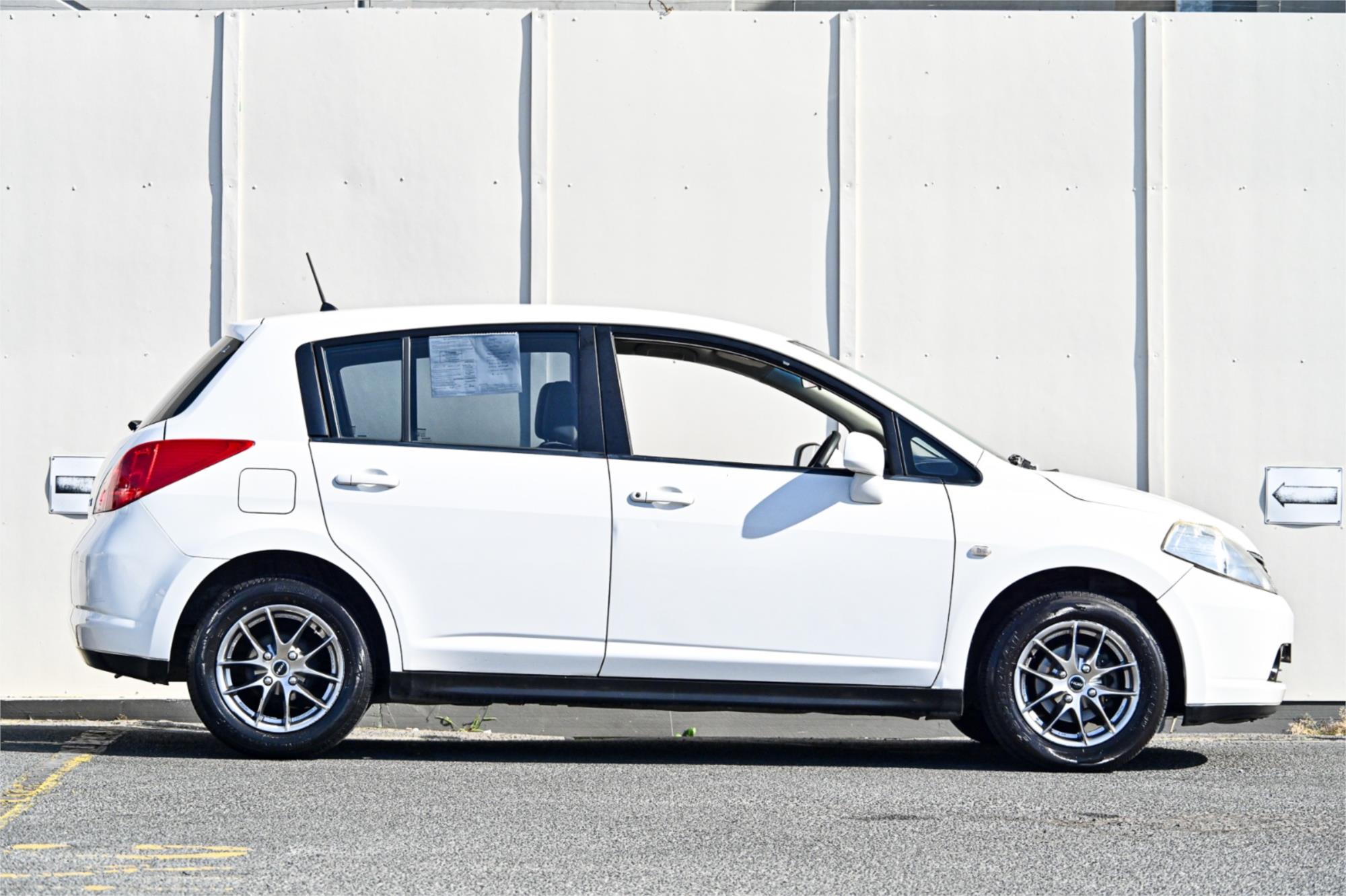 2007 NISSAN TIIDA C11 MY07 ST 4 SP AUTOMATIC 5D HATCHBACK