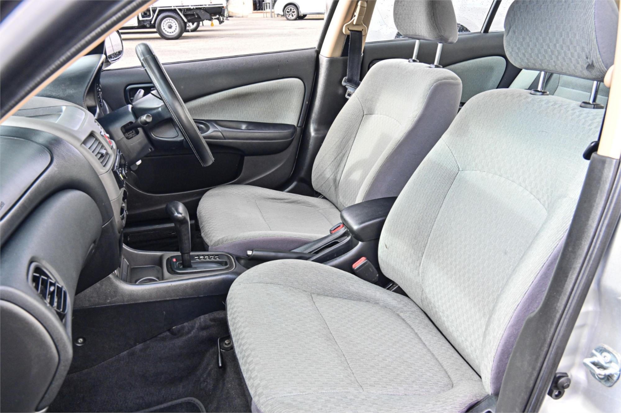 2004 NISSAN PULSAR N16 ST-L 4 SP AUTOMATIC 4D SEDAN