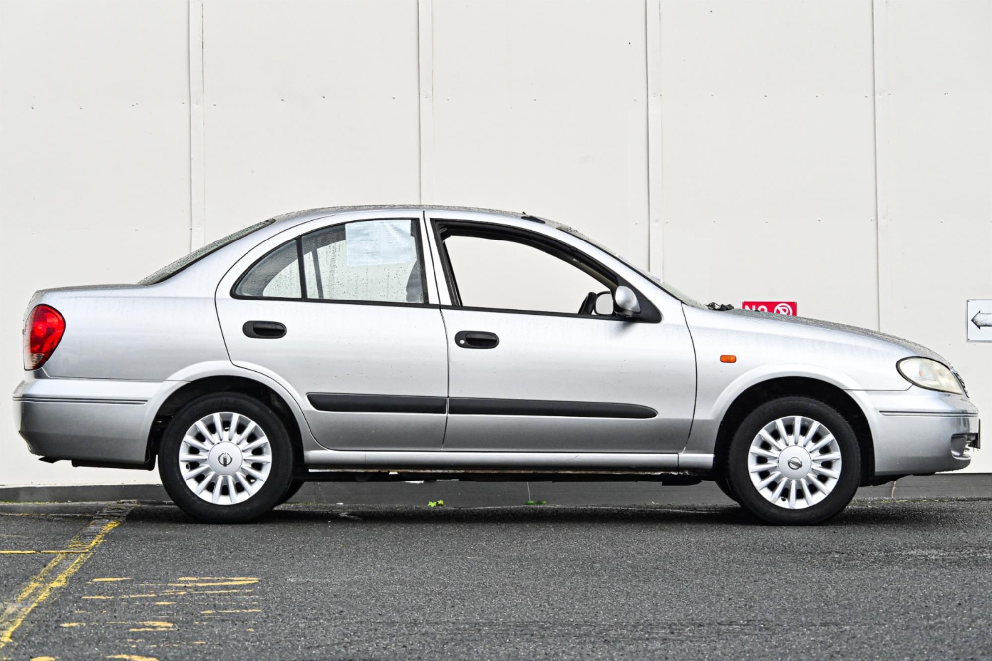 2004 NISSAN PULSAR N16 ST-L 4 SP AUTOMATIC 4D SEDAN
