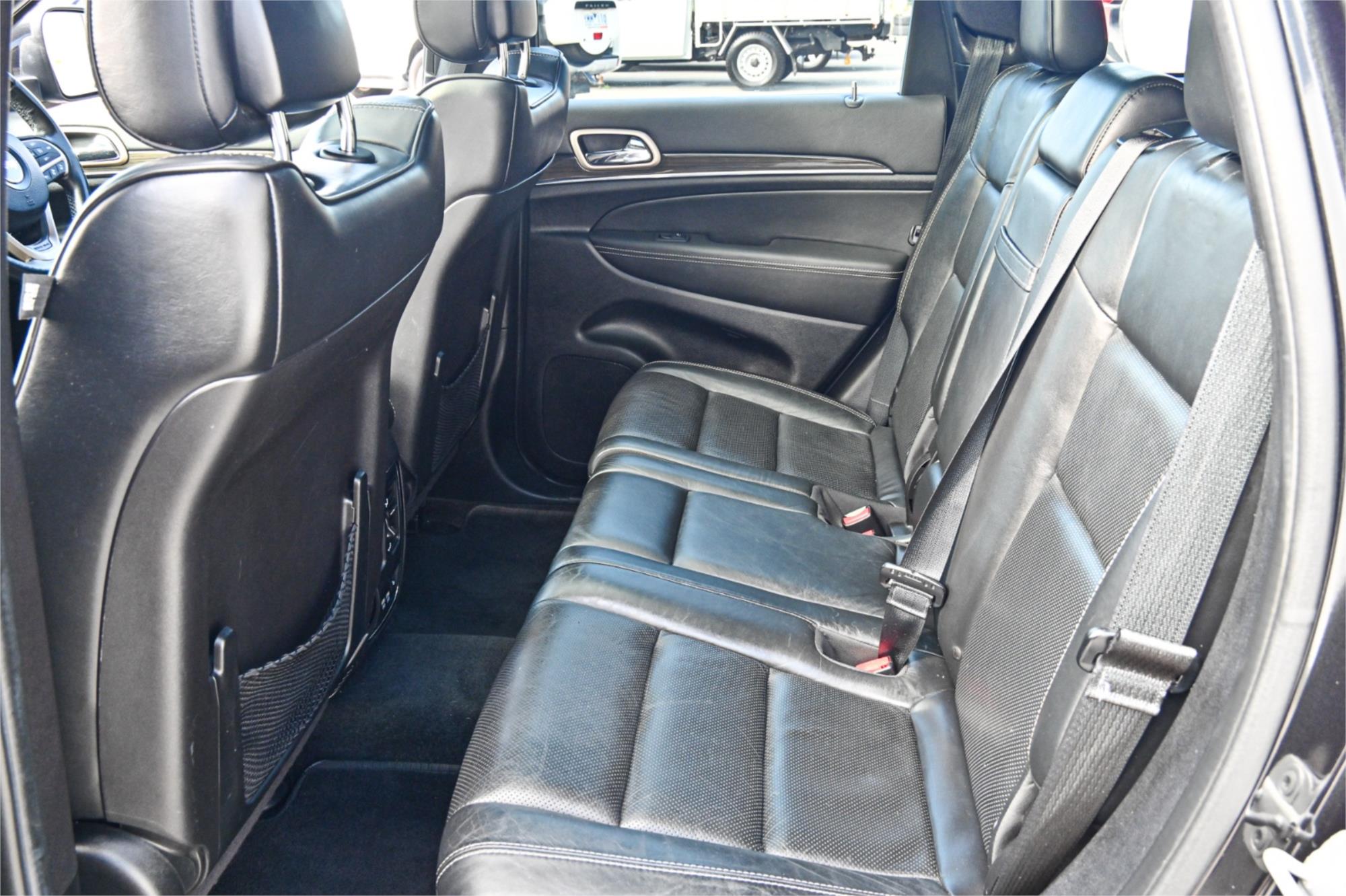 2013 JEEP GRAND CHEROKEE WK MY13 OVERLAND (4x4) 5 SP AUTOMATIC 4D WAGON